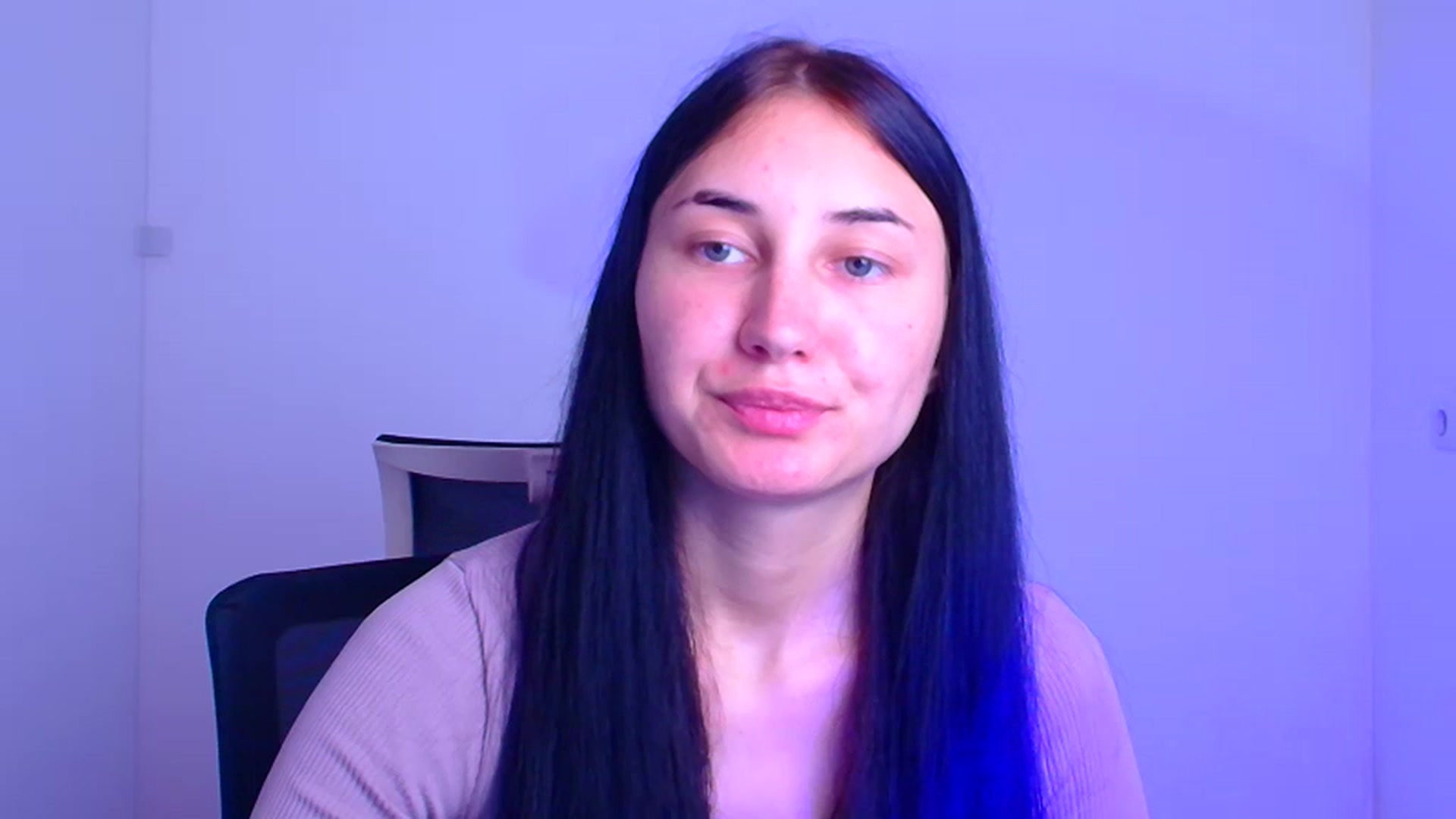 Gallery image thumbnail from Kiss_mia_'s myfreecams stream on, 07/30/2024, 16:51 image 20 of 20