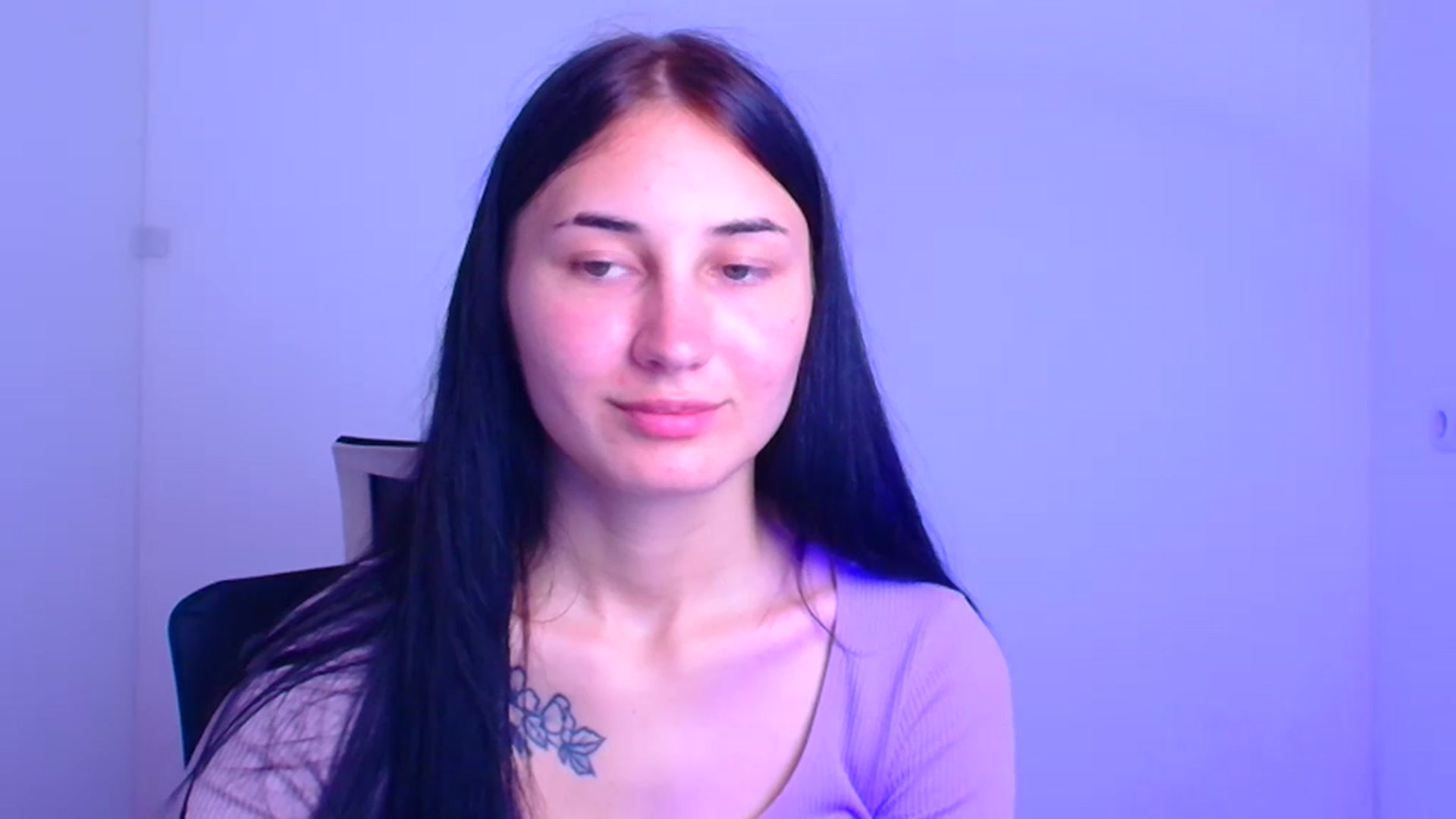 Gallery image thumbnail from Kiss_mia_'s myfreecams stream on, 07/30/2024, 16:51 image 9 of 20