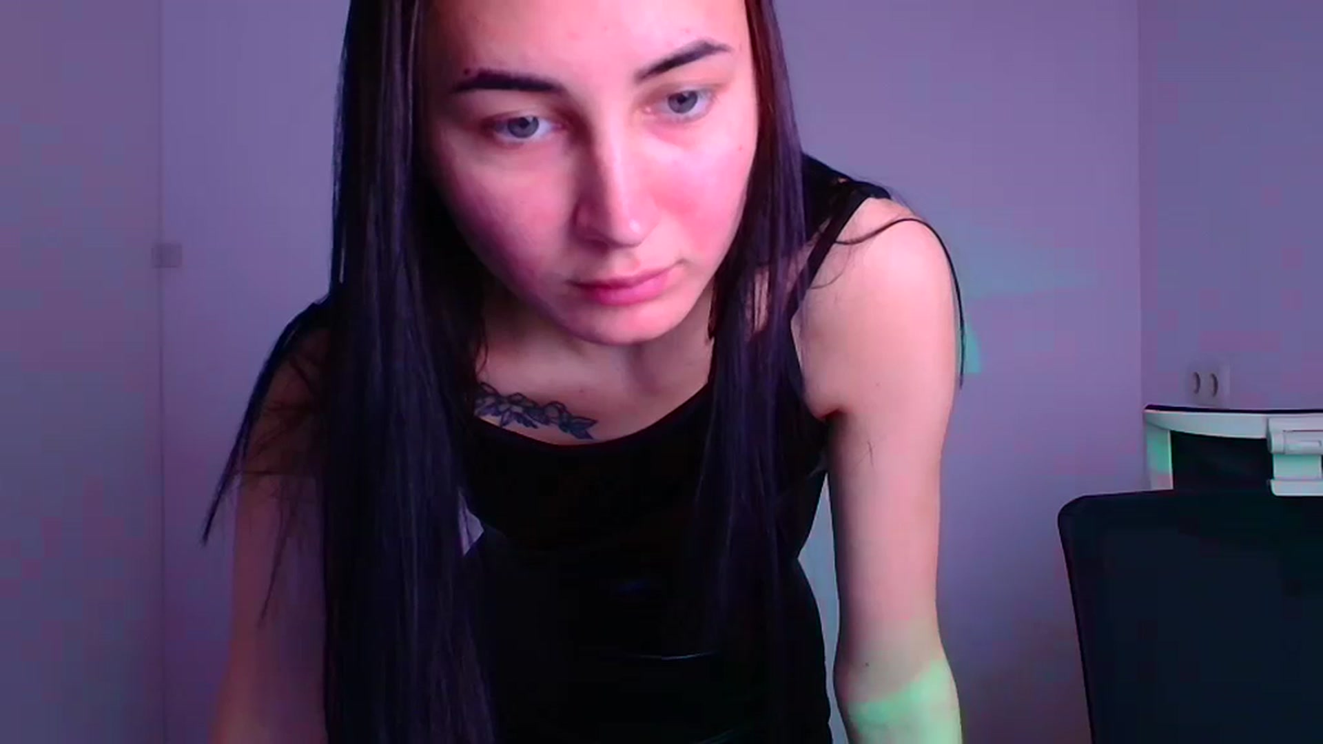 Gallery image thumbnail from Kiss_mia_'s myfreecams stream on, 12/09/2024, 09:17 image 13 of 20