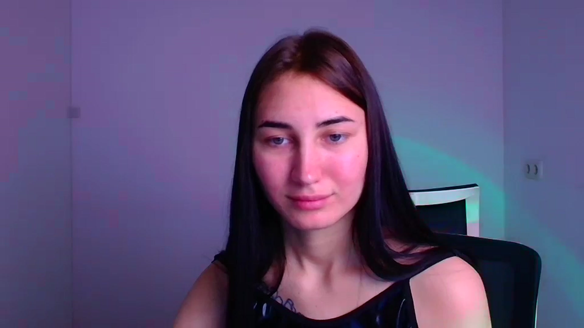 Gallery image thumbnail from Kiss_mia_'s myfreecams stream on, 12/09/2024, 09:17 image 4 of 20