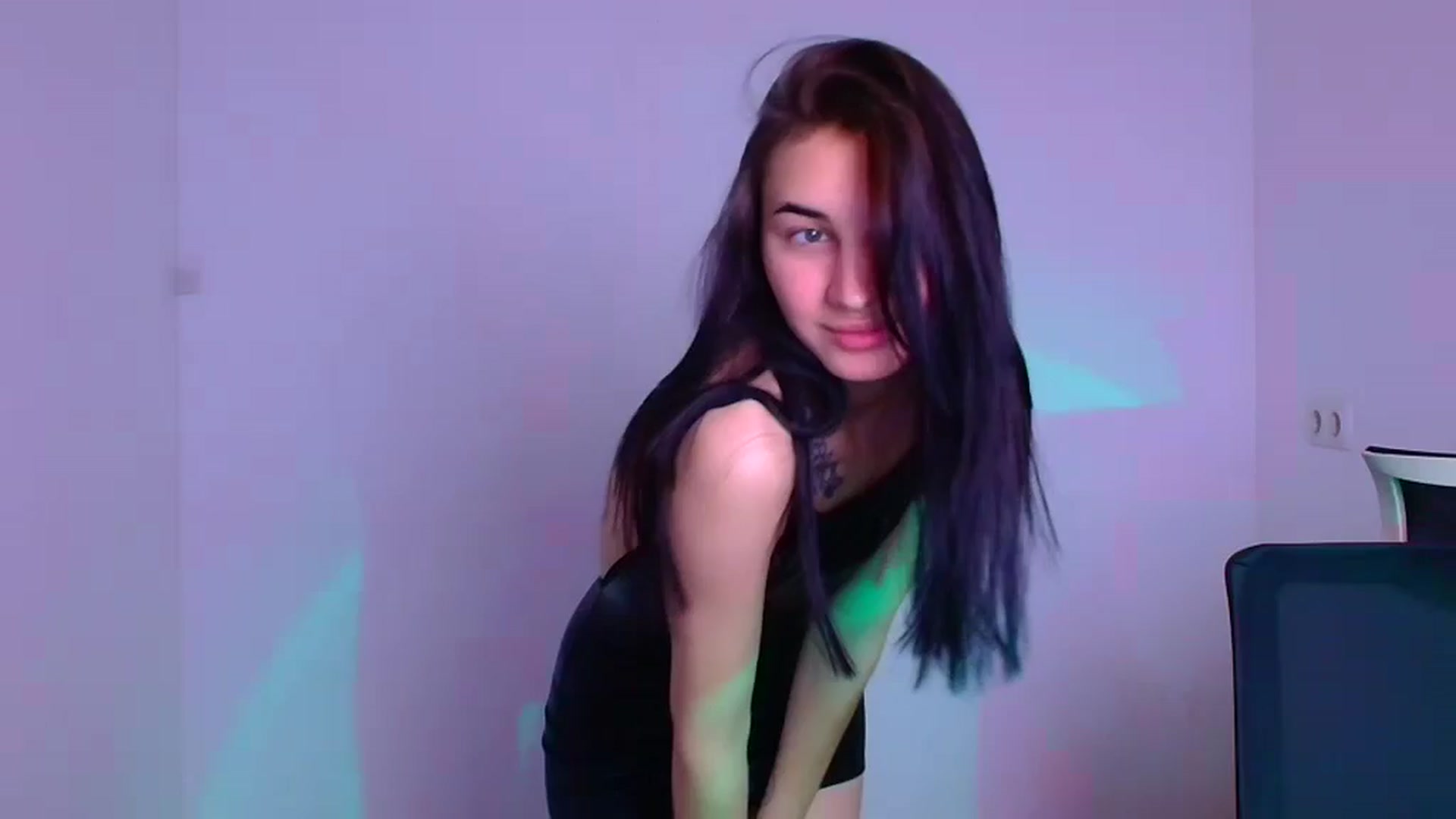 Gallery image thumbnail from Kiss_mia_'s myfreecams stream on, 12/09/2024, 09:17 image 8 of 20