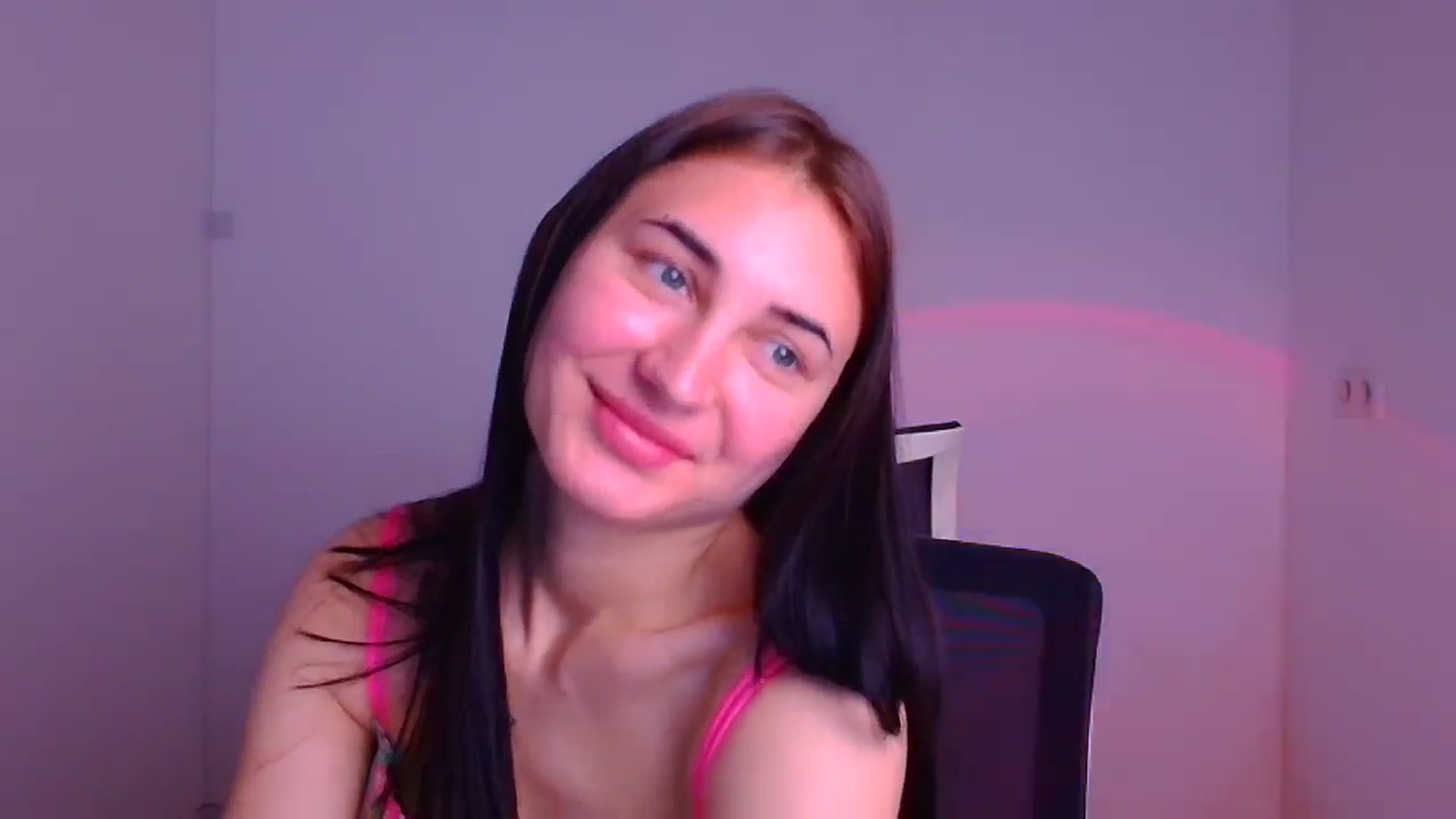 Gallery image thumbnail from Kiss_mia_'s myfreecams stream on, 12/10/2024, 08:33 image 11 of 20