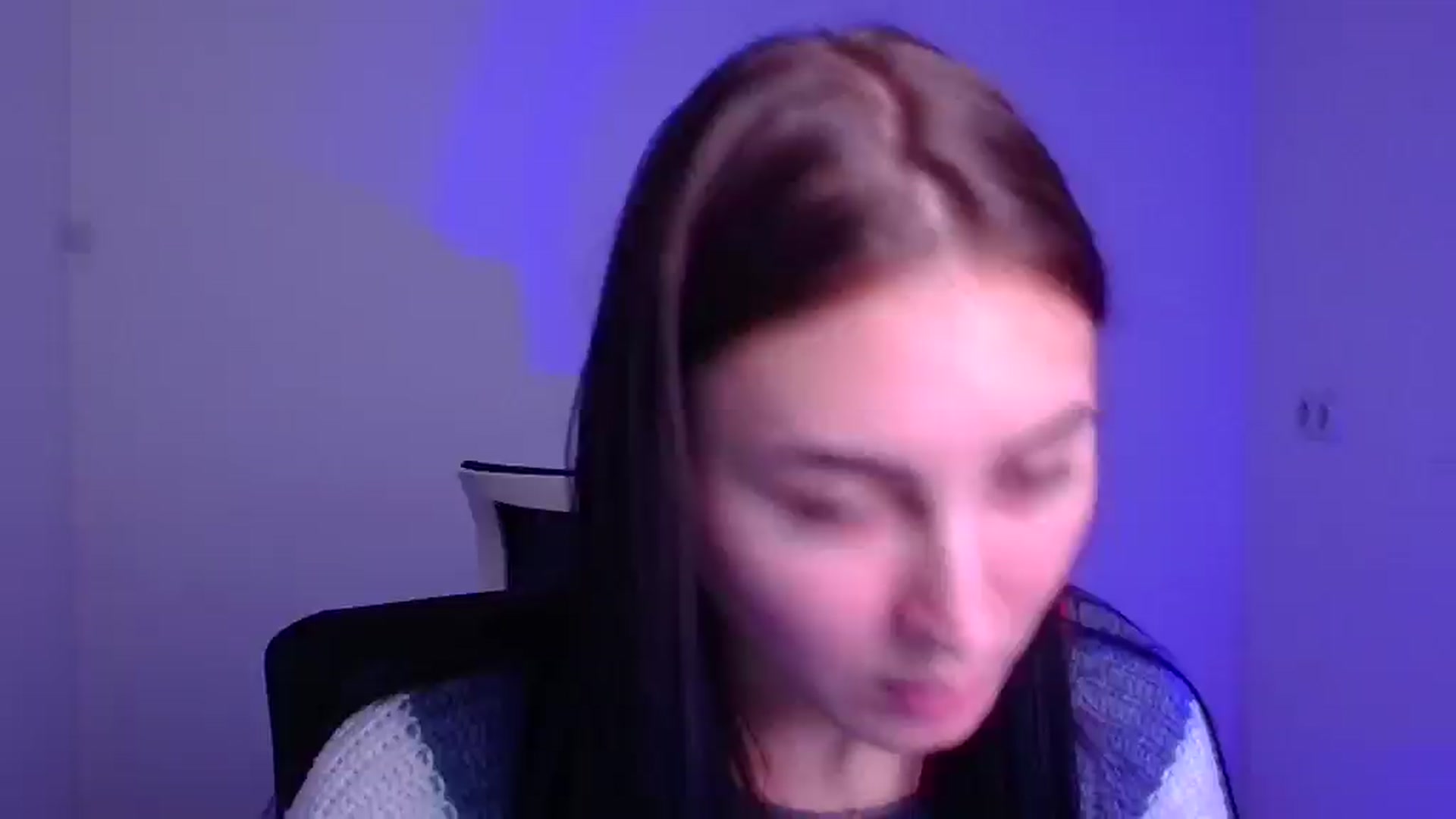 Gallery image thumbnail from Kiss_mia_'s myfreecams stream on, 12/30/2024, 11:32 image 1 of 20