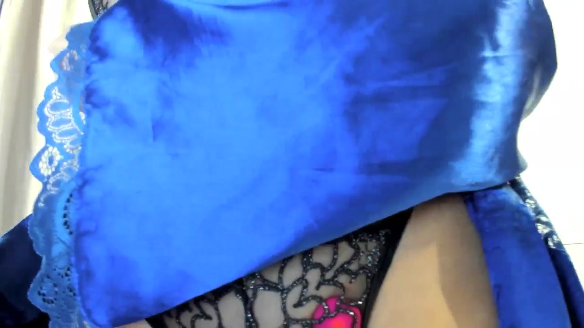 Gallery image thumbnail from KissableAsian's myfreecams stream on, 04/01/2025, 13:32 image 15 of 20