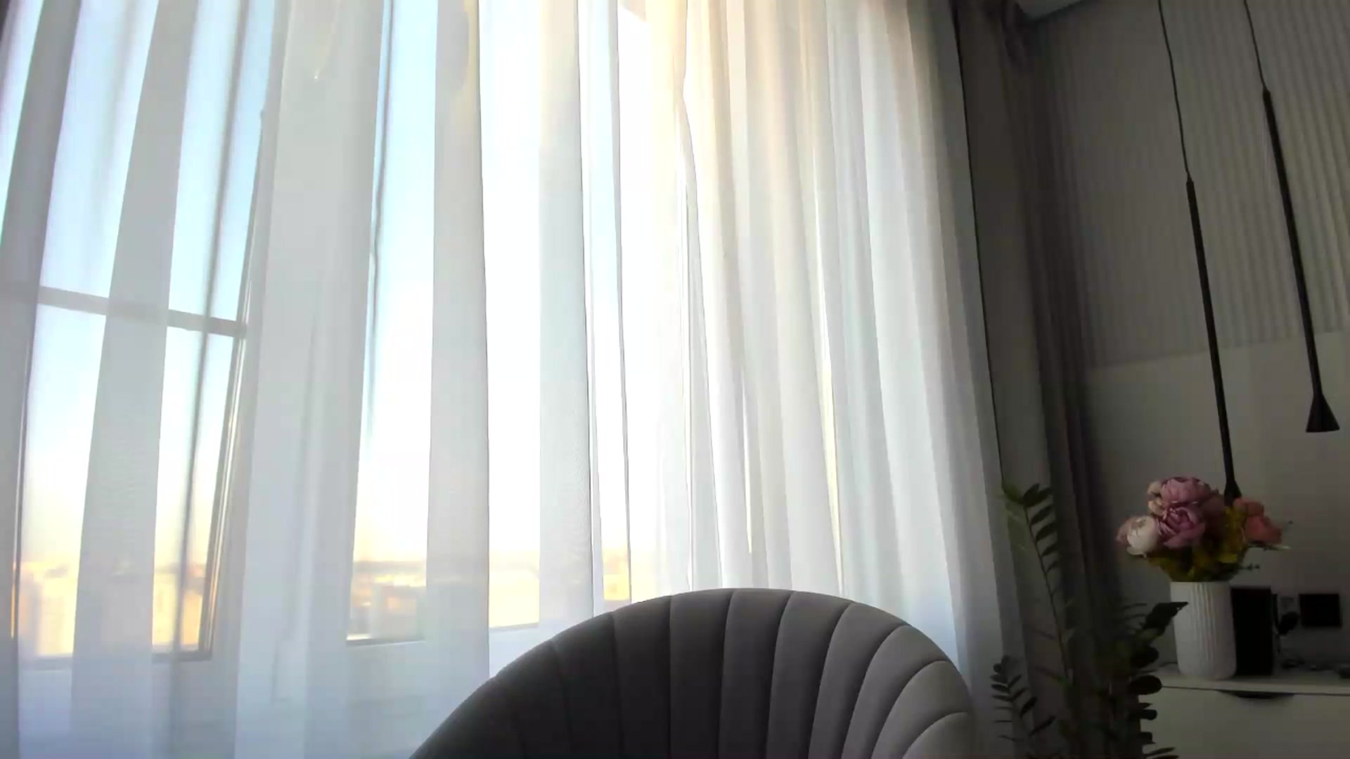 Gallery image thumbnail from KissableAsian's myfreecams stream on, 04/02/2025, 15:23 image 19 of 20