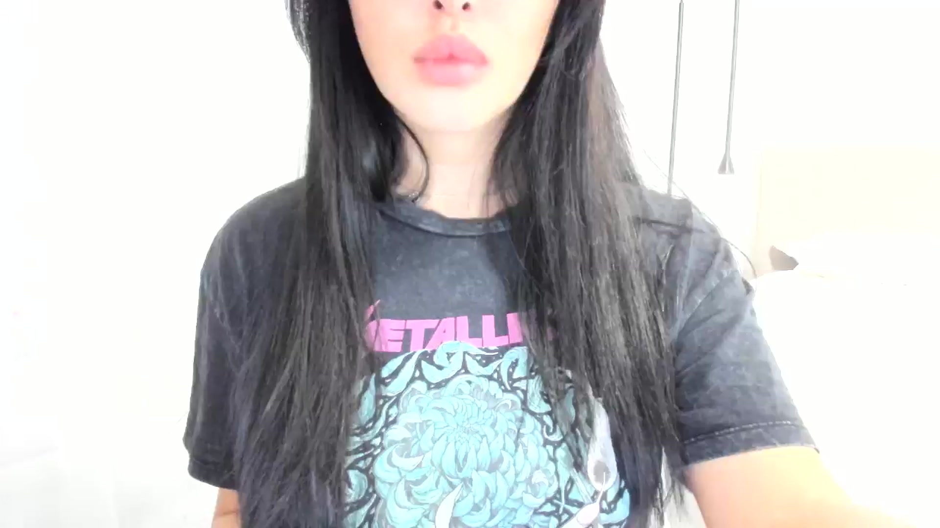 Gallery image thumbnail from KissableAsian's myfreecams stream on, 04/03/2025, 21:02 image 16 of 20