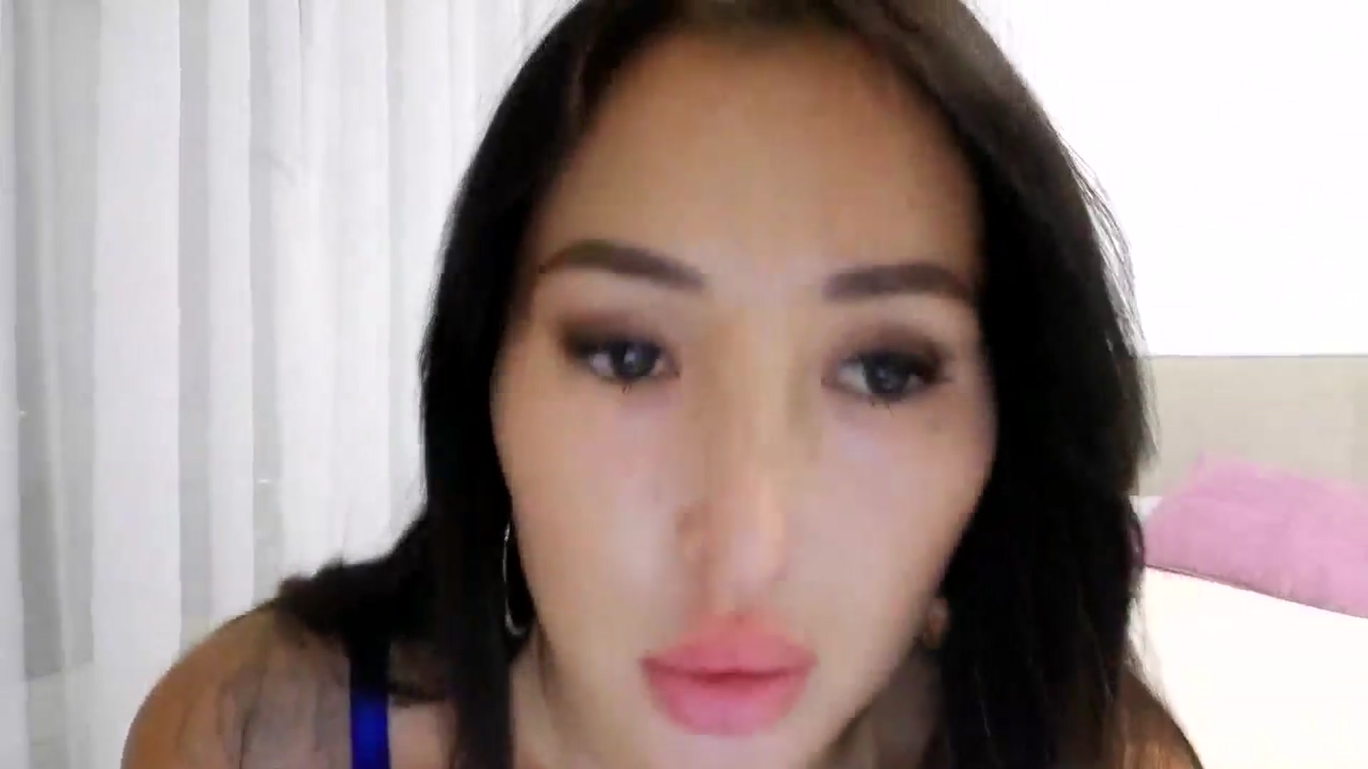 Gallery image thumbnail from KissableAsian's myfreecams stream on, 08/31/2025, 22:33 image 2 of 20
