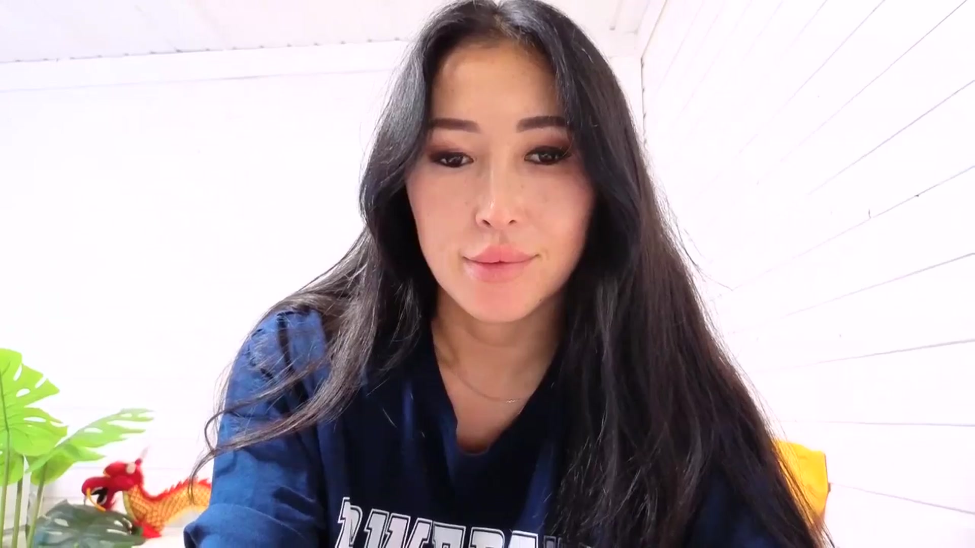 Gallery image thumbnail from KissableAsian's myfreecams stream on, 10/24/2025, 12:53 image 4 of 20