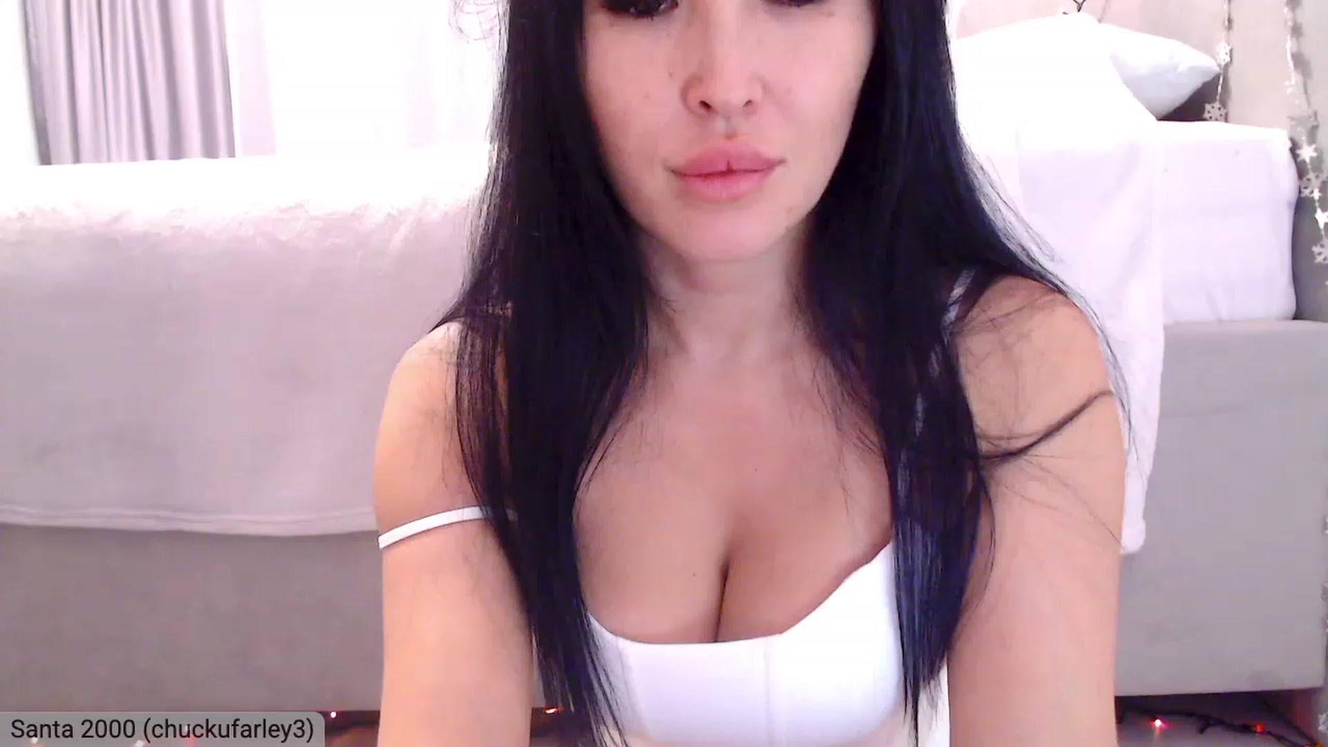 Gallery image thumbnail from Kissable_'s myfreecams stream on, 12/10/2022, 23:30 image 17 of 20