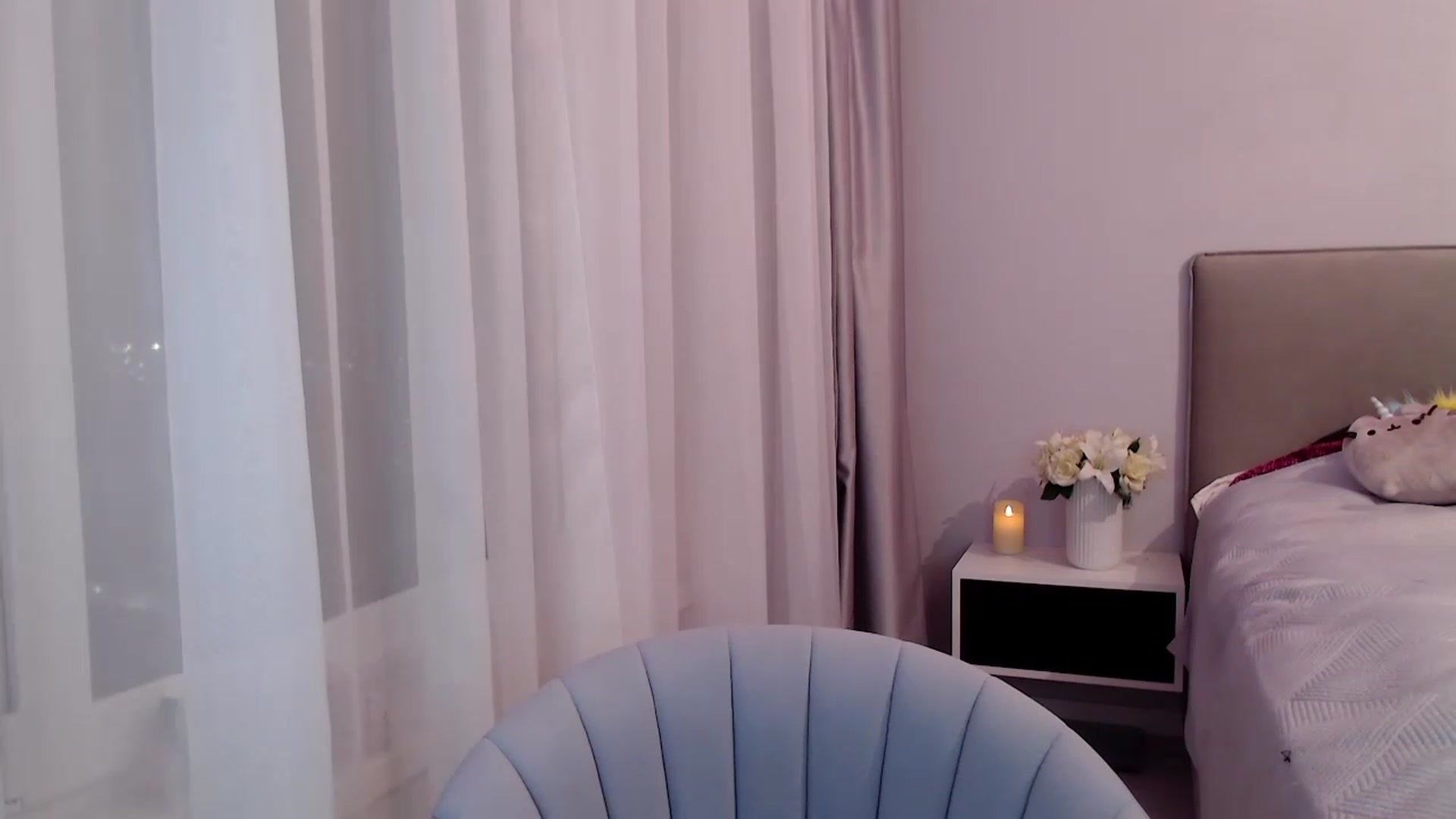 Gallery image thumbnail from Kissable_'s myfreecams stream on, 02/12/2023, 19:03 image 12 of 20