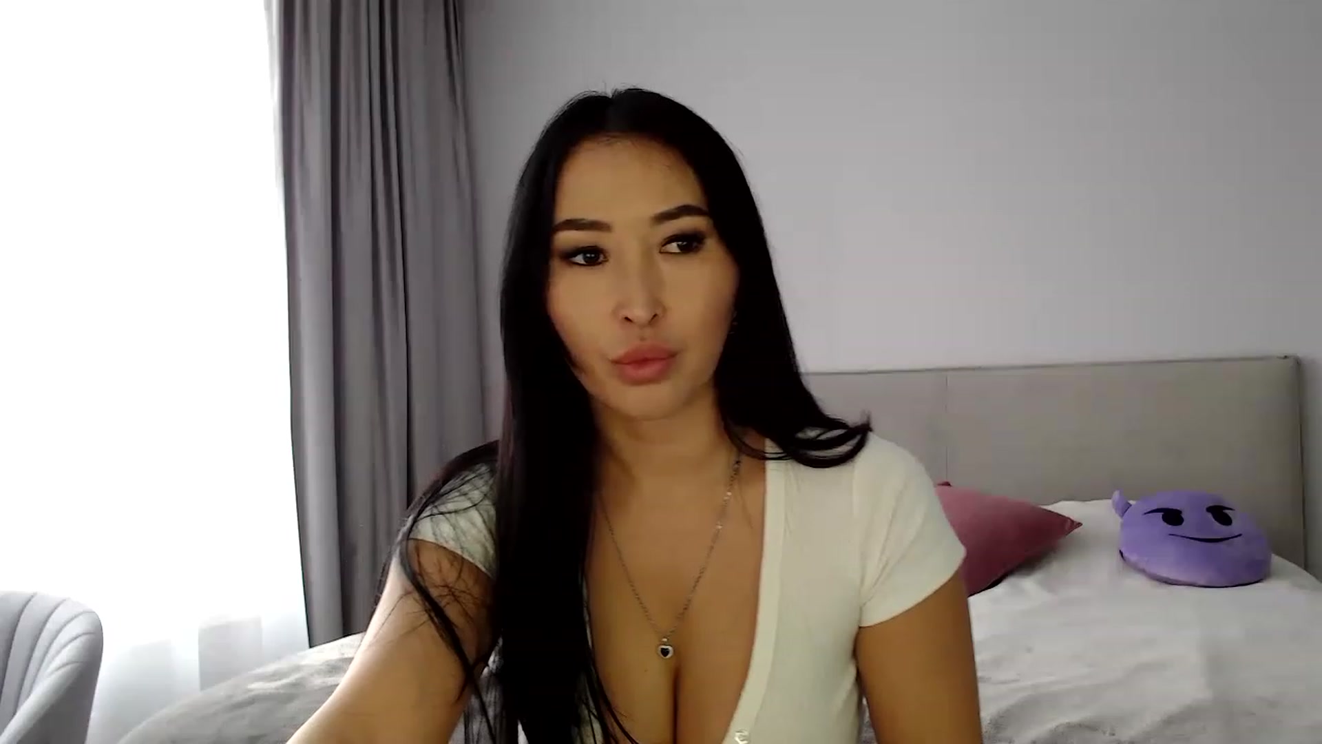 Gallery image thumbnail from Kissable_'s myfreecams stream on, 03/03/2023, 11:09 image 12 of 20