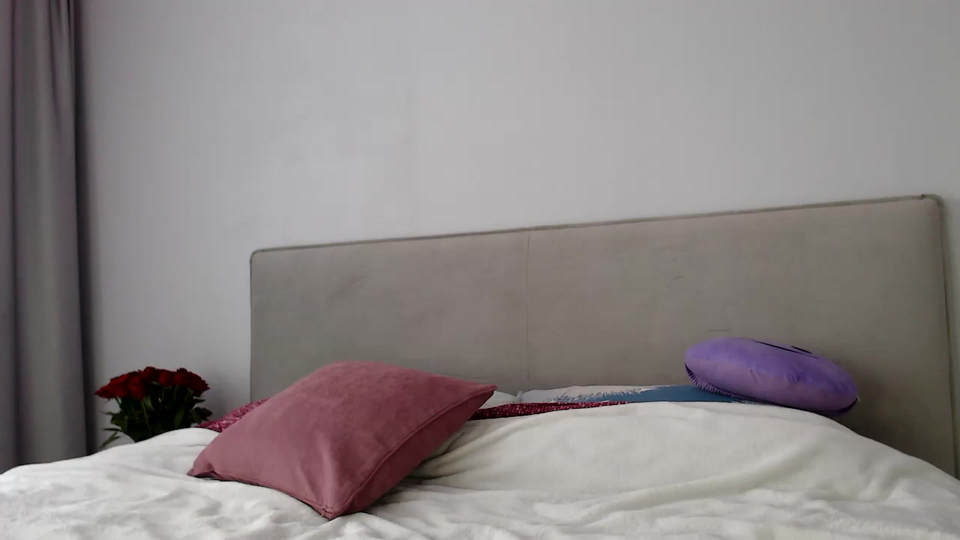Gallery image thumbnail from Kissable_'s myfreecams stream on, 03/09/2023, 14:07 image 19 of 20