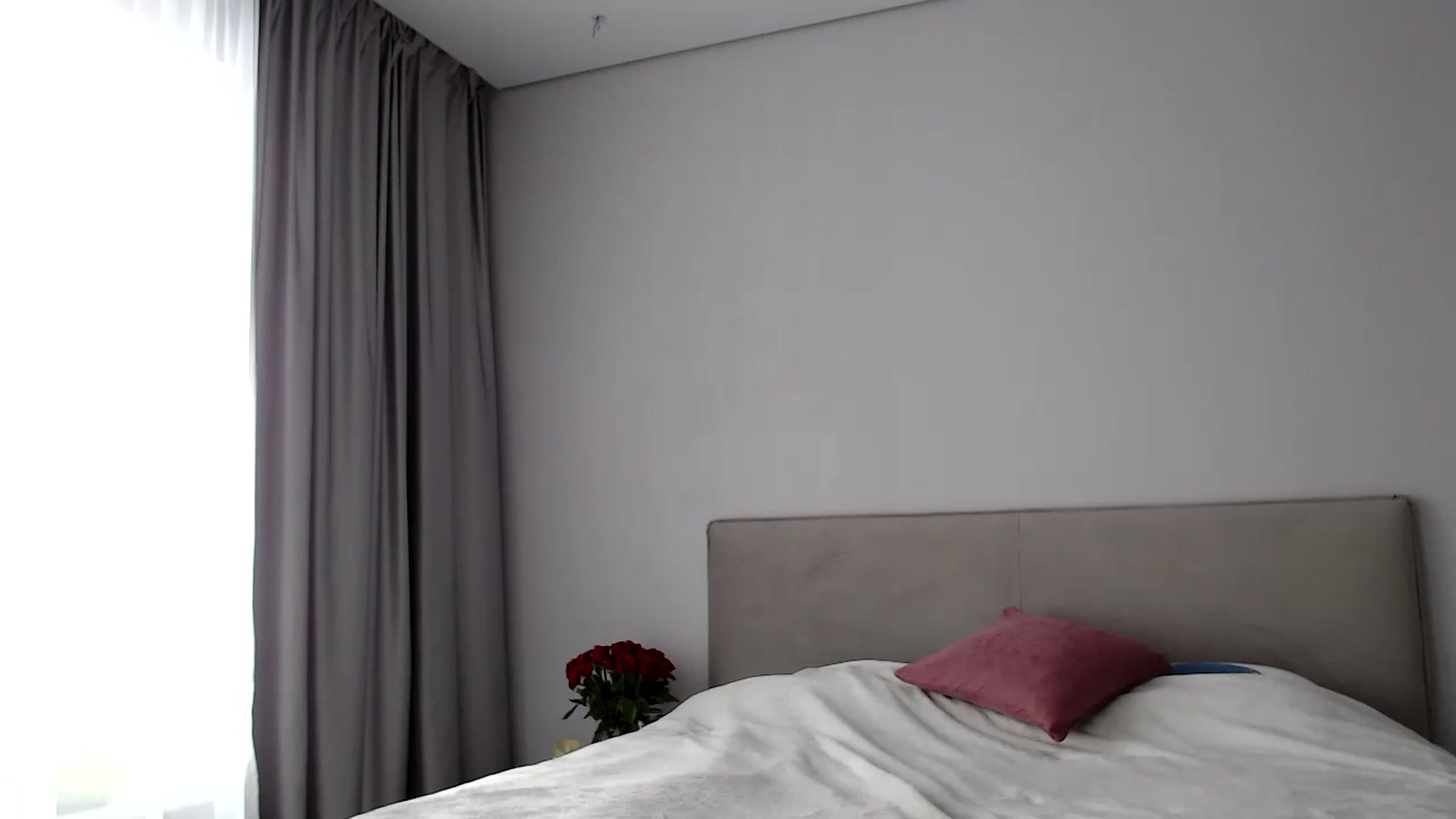 Gallery image thumbnail from Kissable_'s myfreecams stream on, 03/10/2023, 09:30 image 17 of 20