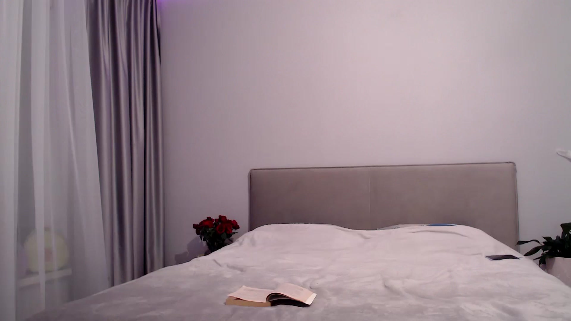 Gallery image thumbnail from Kissable_'s myfreecams stream on, 03/11/2023, 17:37 image 14 of 20