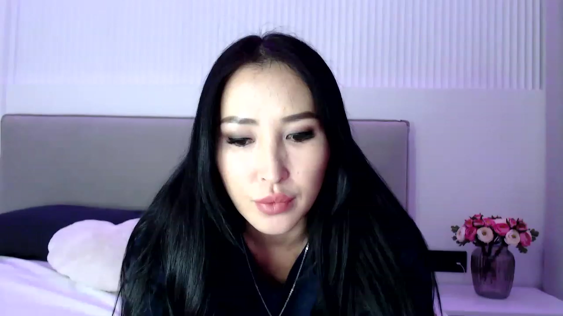 Gallery image thumbnail from Kissable_'s myfreecams stream on, 05/20/2023, 19:13 image 3 of 20