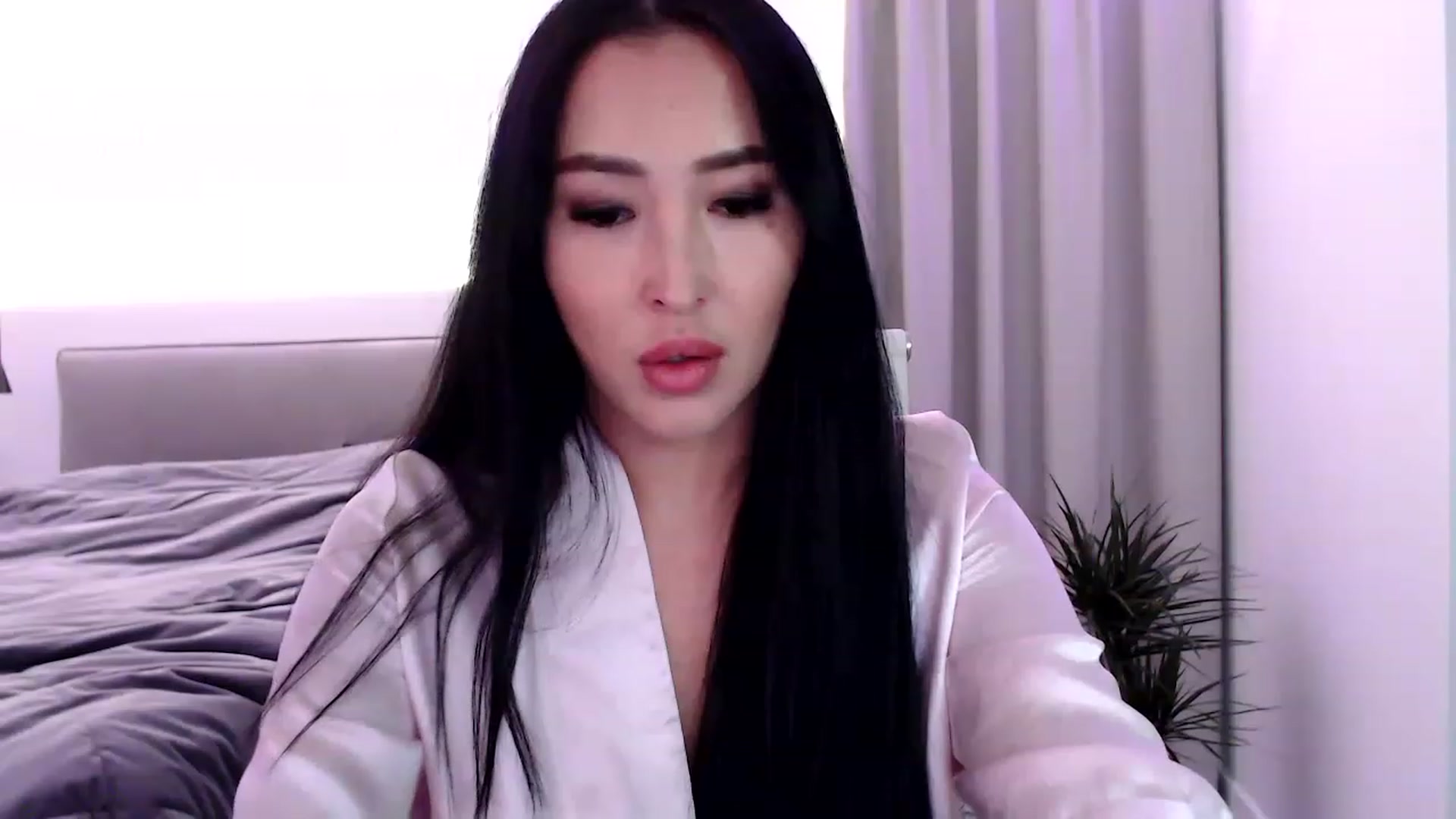 Gallery image thumbnail from Kissable_'s myfreecams stream on, 06/03/2023, 21:55 image 6 of 20