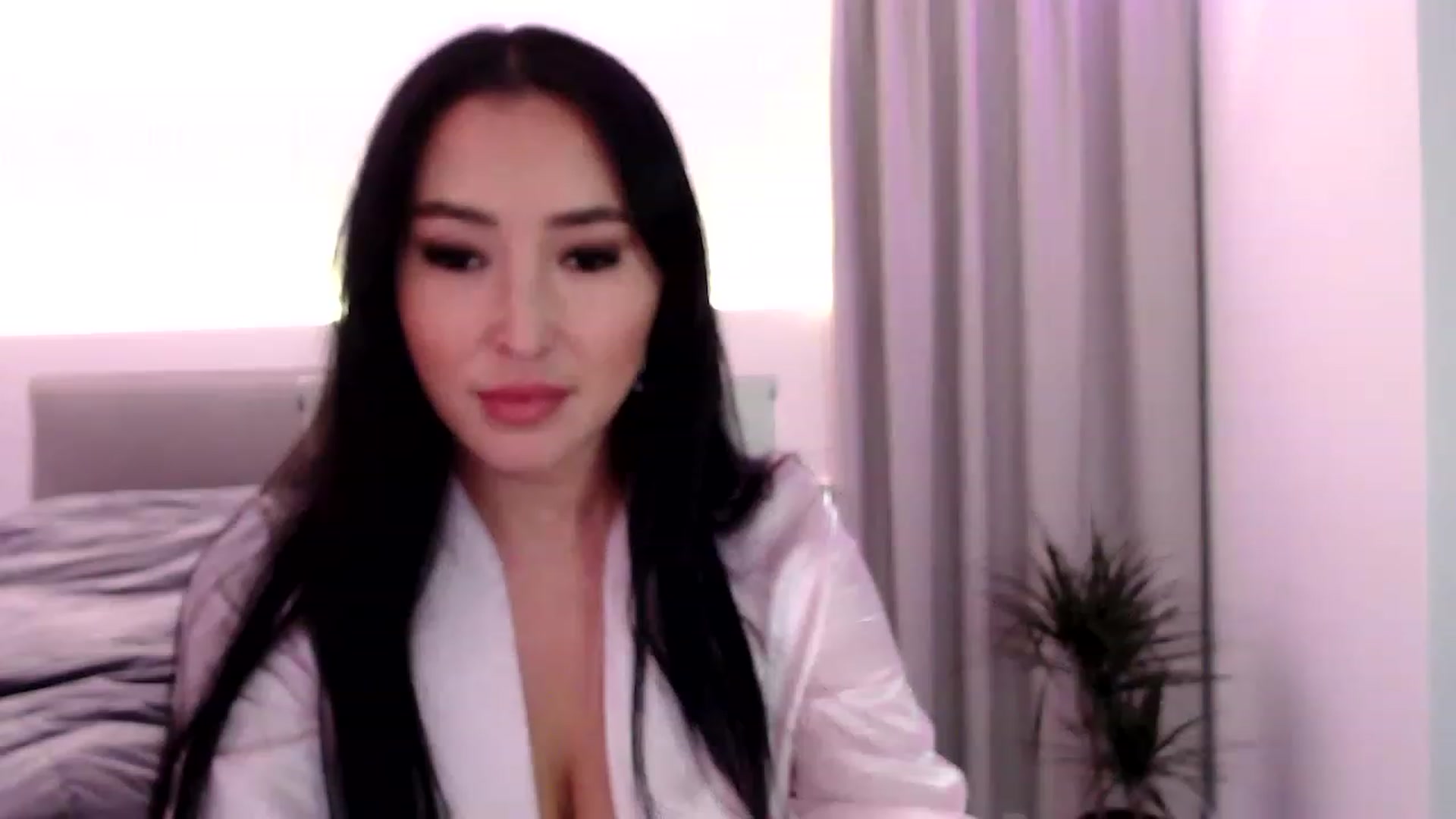 Gallery image thumbnail from Kissable_'s myfreecams stream on, 06/03/2023, 23:34 image 5 of 20