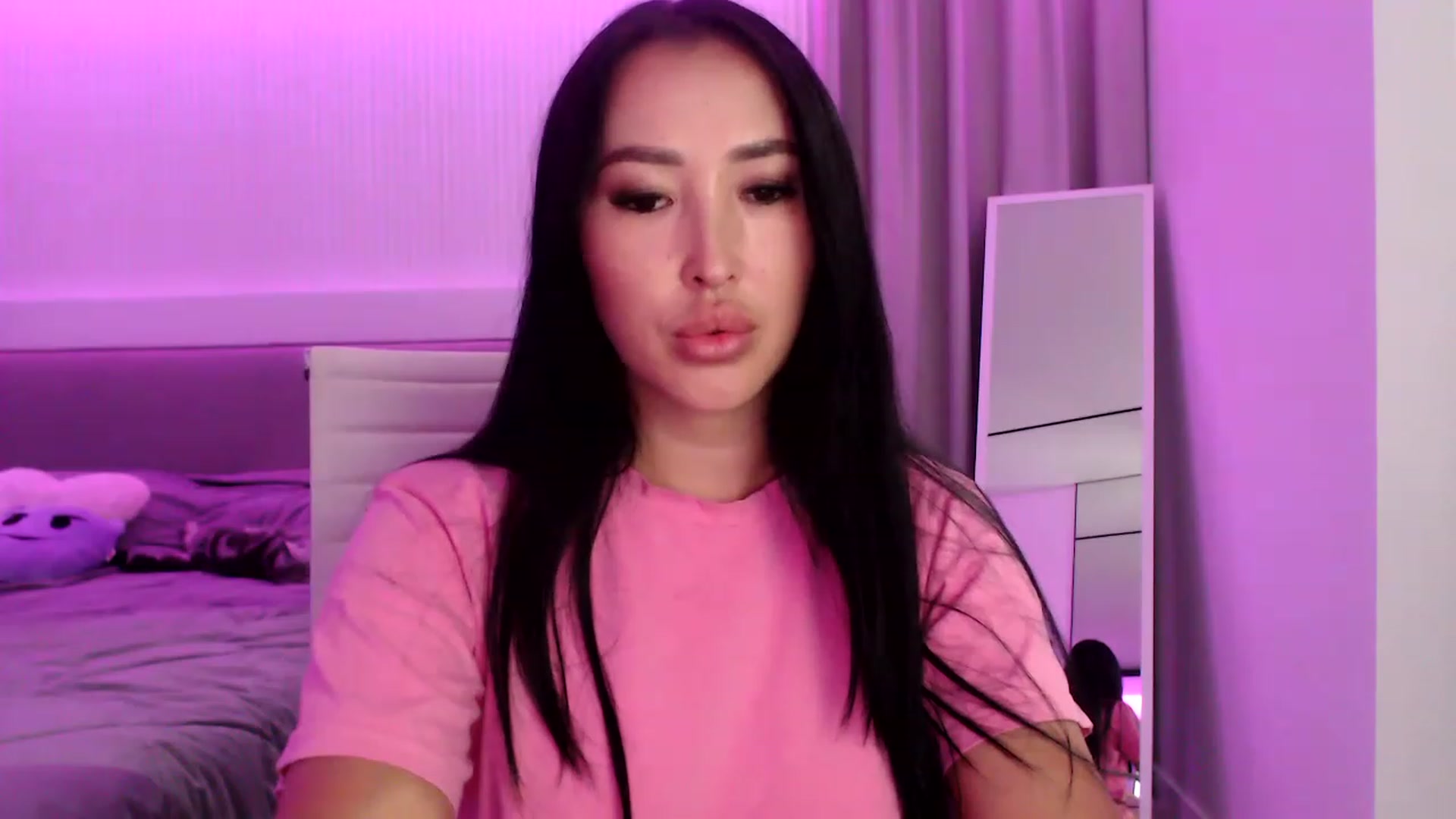 Gallery image thumbnail from Kissable_'s myfreecams stream on, 06/24/2023, 19:26 image 10 of 20