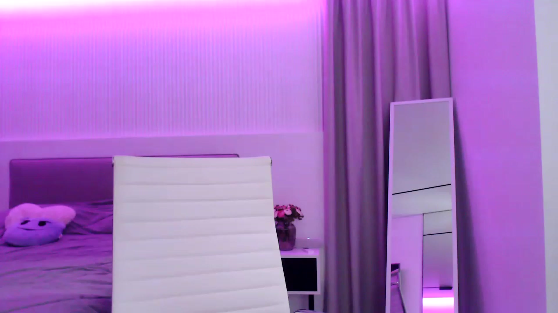 Gallery image thumbnail from Kissable_'s myfreecams stream on, 06/24/2023, 21:28 image 20 of 20