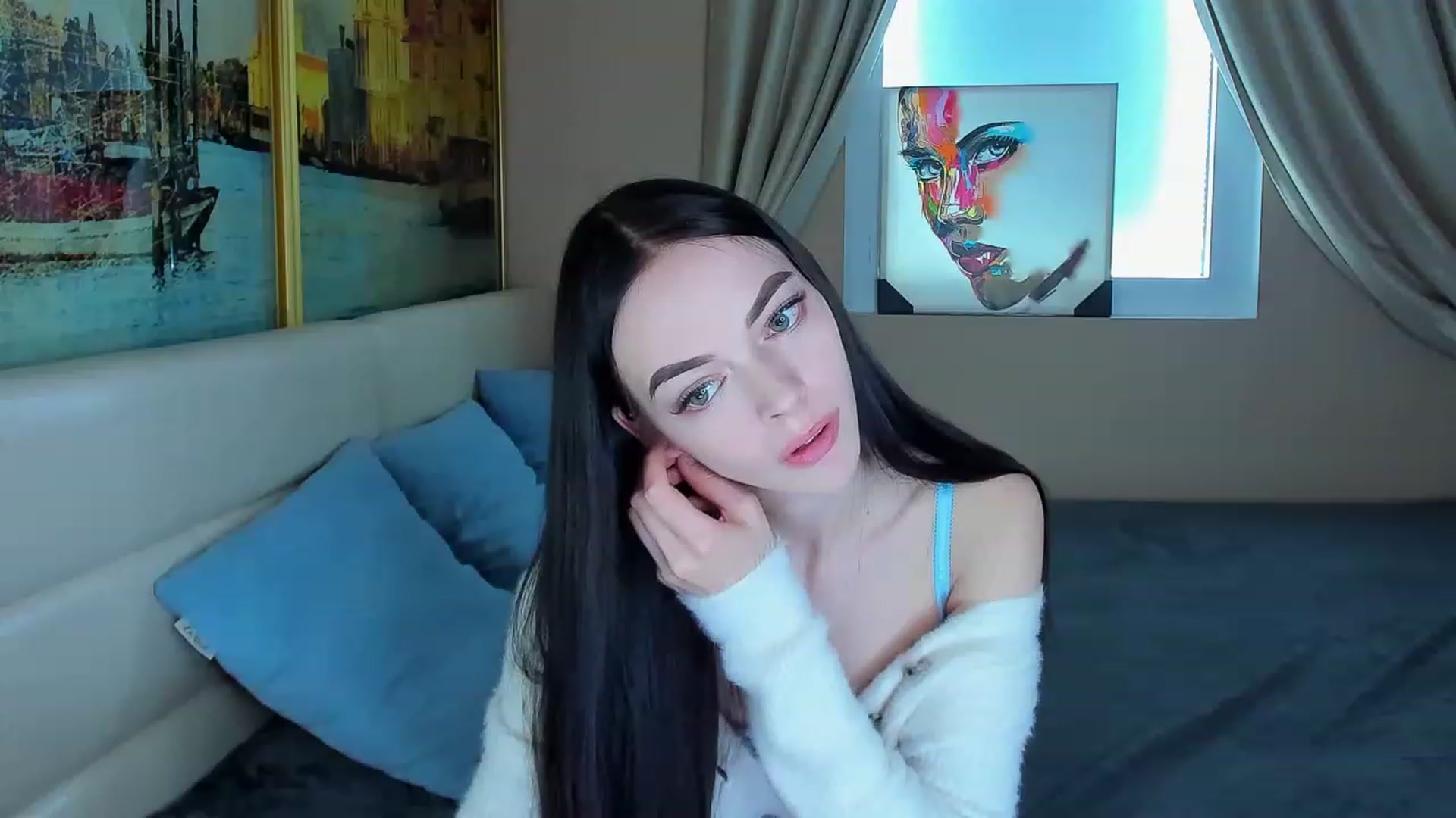 Gallery image thumbnail from Kissable_Hun's myfreecams stream on, 02/04/2023, 17:02 image 11 of 20