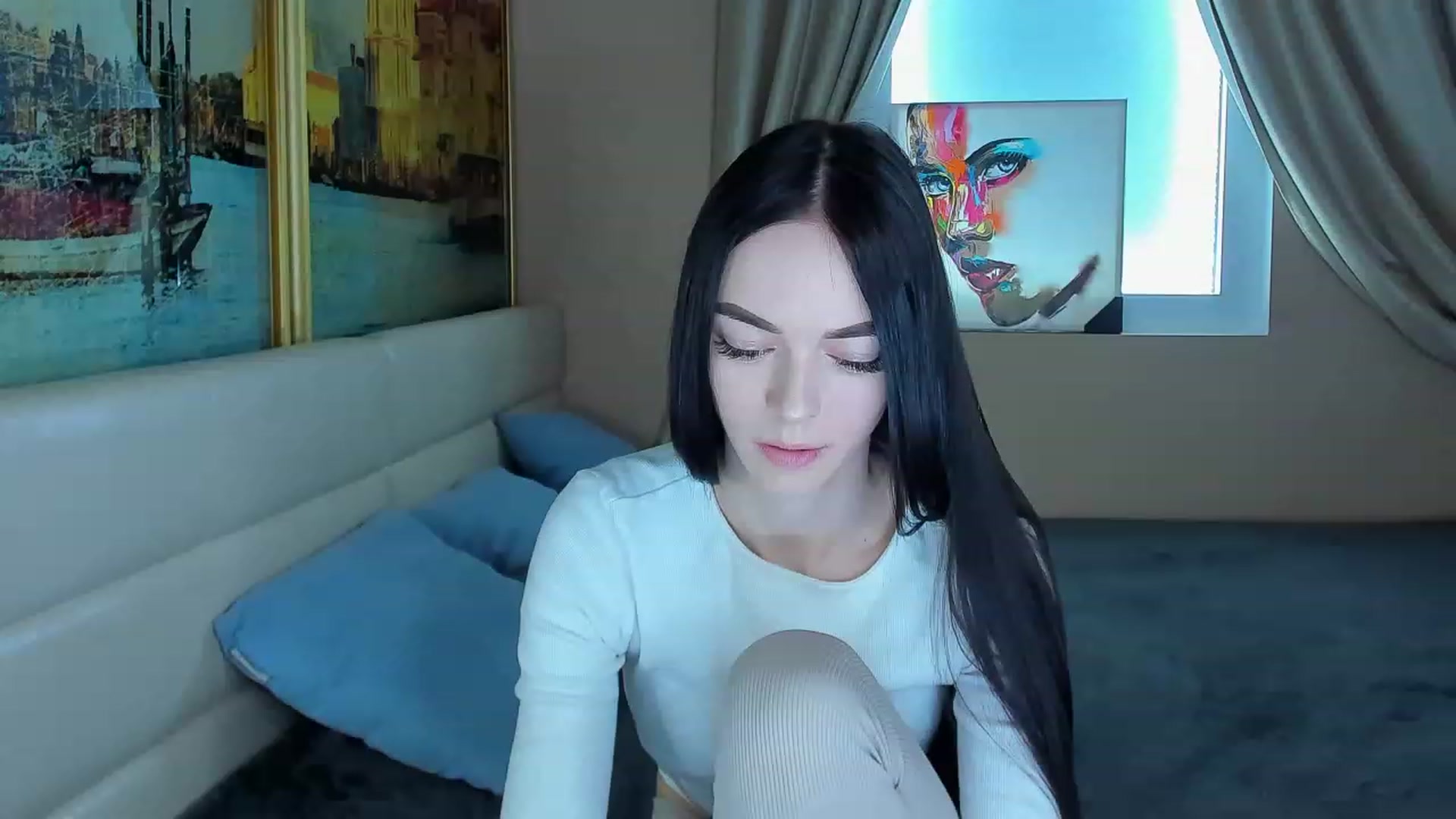 Gallery image thumbnail from Kissable_Hun's myfreecams stream on, 02/05/2023, 15:17 image 15 of 20