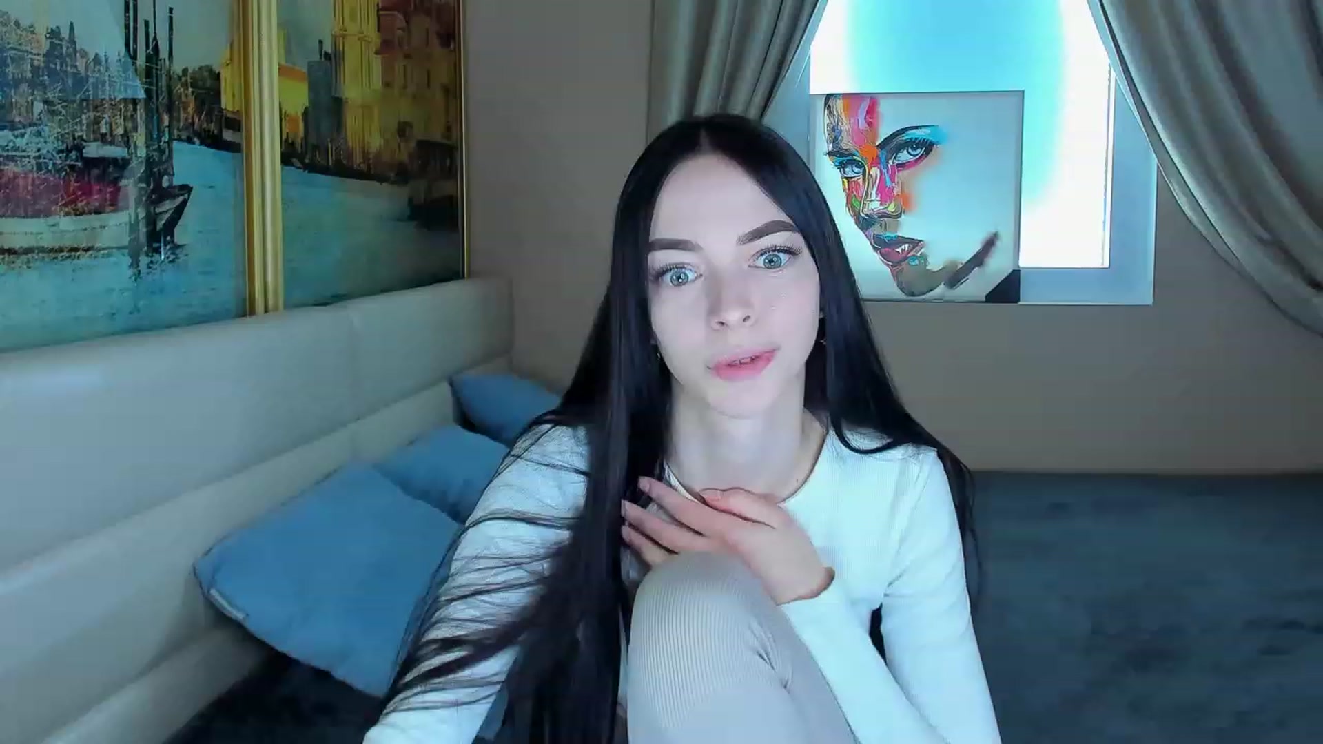 Gallery image thumbnail from Kissable_Hun's myfreecams stream on, 02/05/2023, 15:17 image 13 of 20