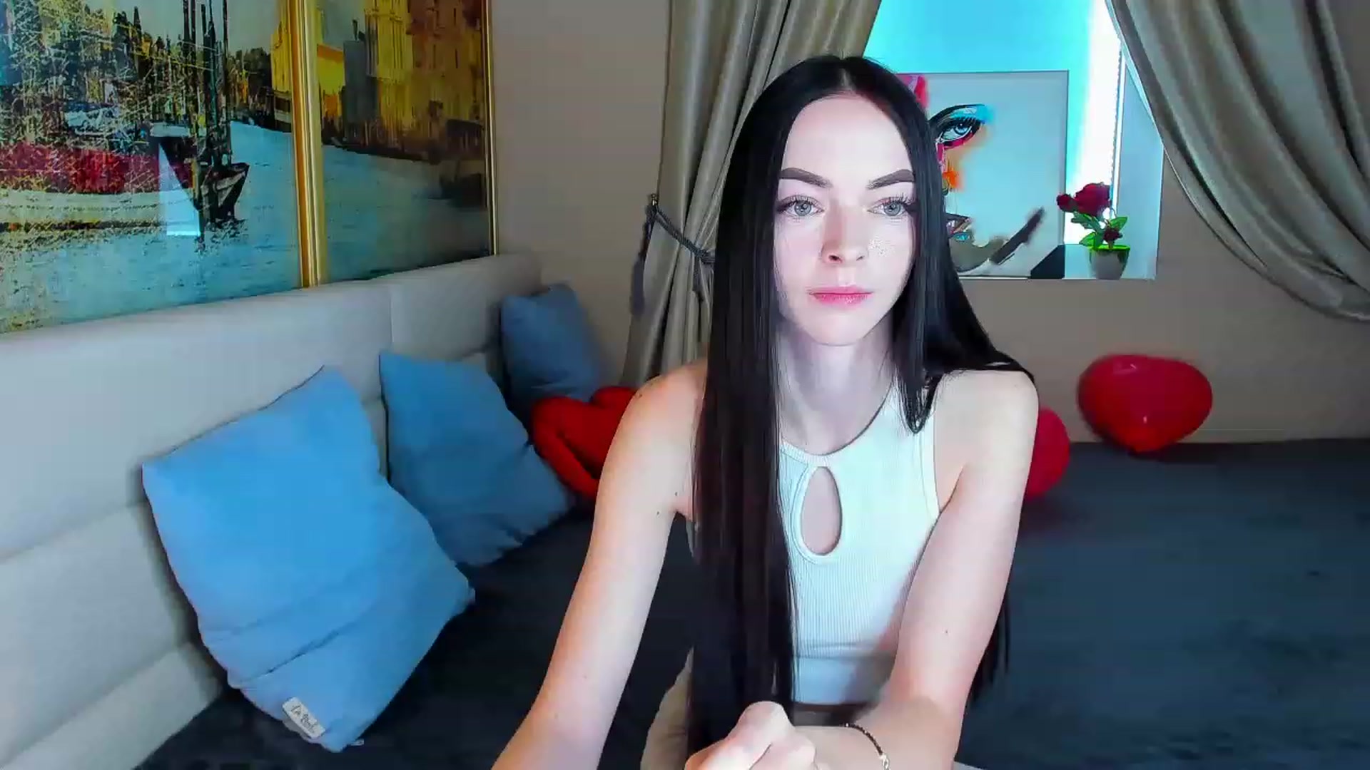 Gallery image thumbnail from Kissable_Hun's myfreecams stream on, 03/13/2023, 15:54 image 12 of 20