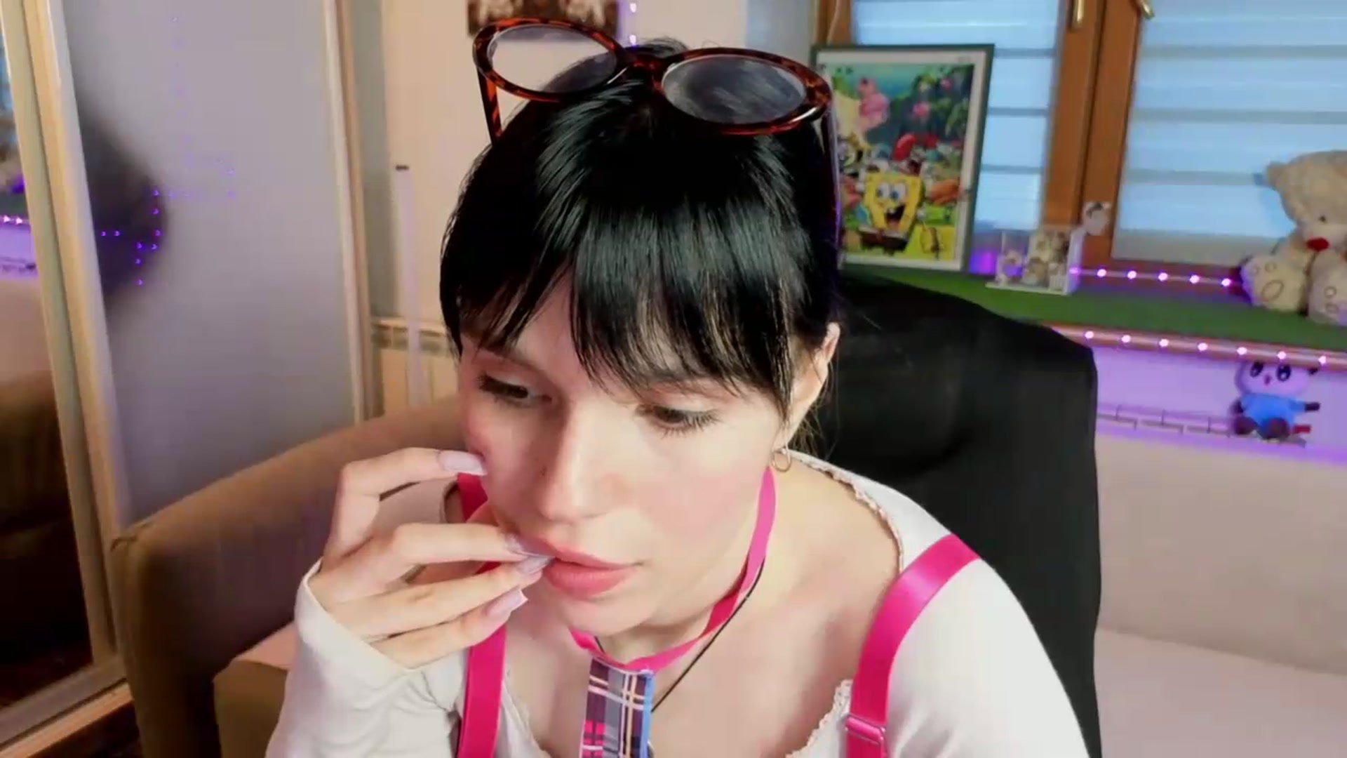 Gallery image thumbnail from Kissalexia's myfreecams stream on, 09/01/2026, 01:00 image 14 of 20