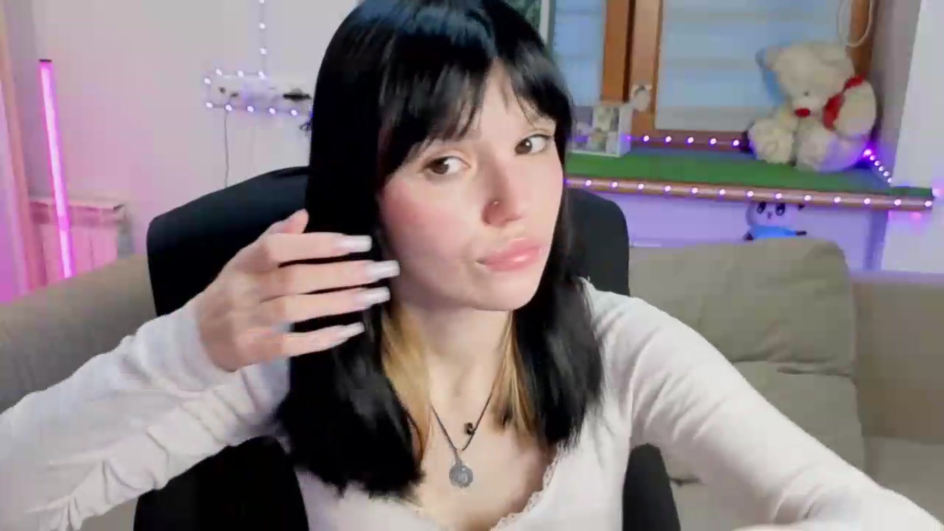 Gallery image thumbnail from Kissalexia's myfreecams stream on, 09/02/2026, 01:00 image 7 of 20