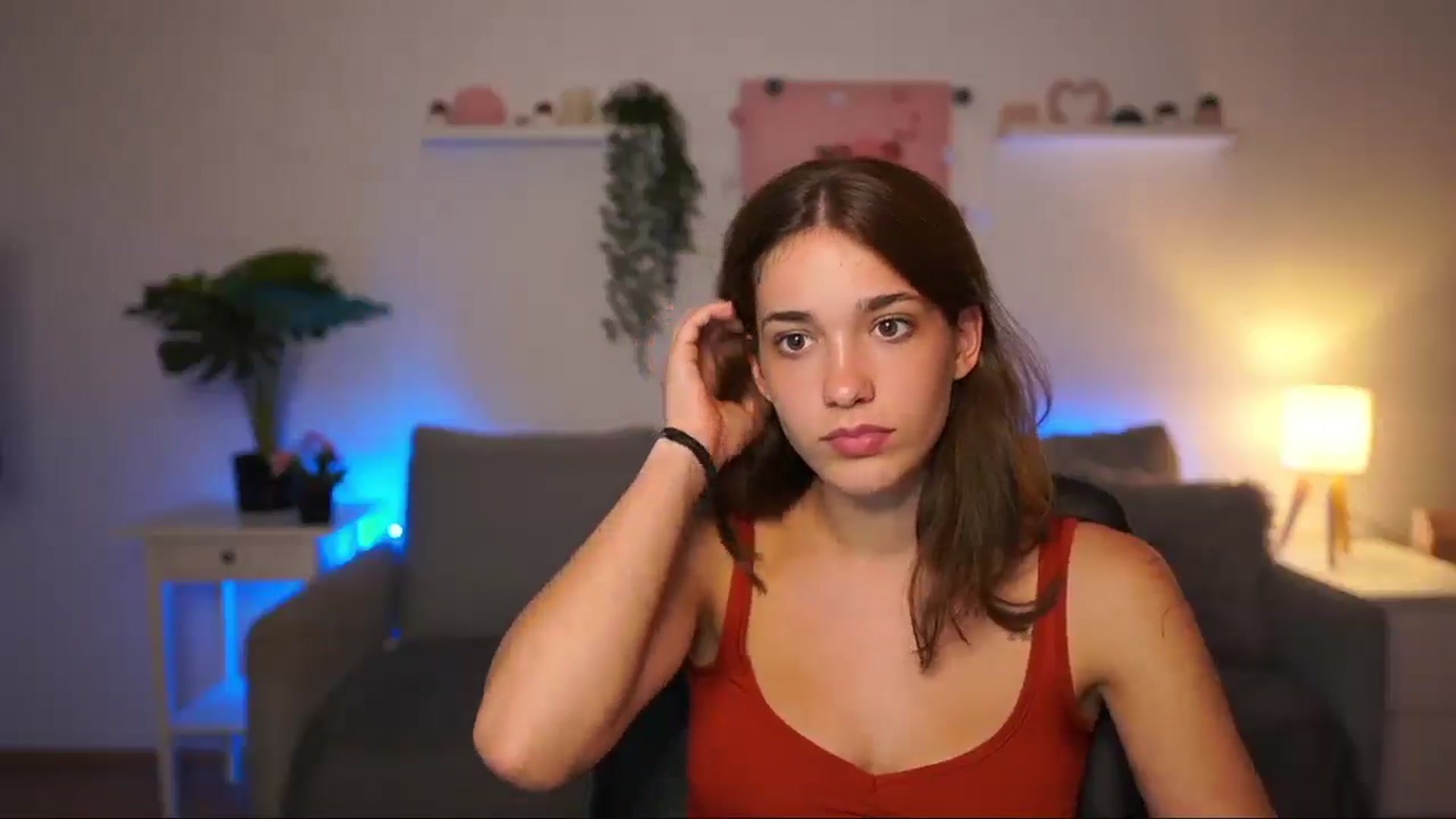 Gallery image thumbnail from Kissiecat's myfreecams stream on, 07/31/2025, 18:34 image 19 of 20