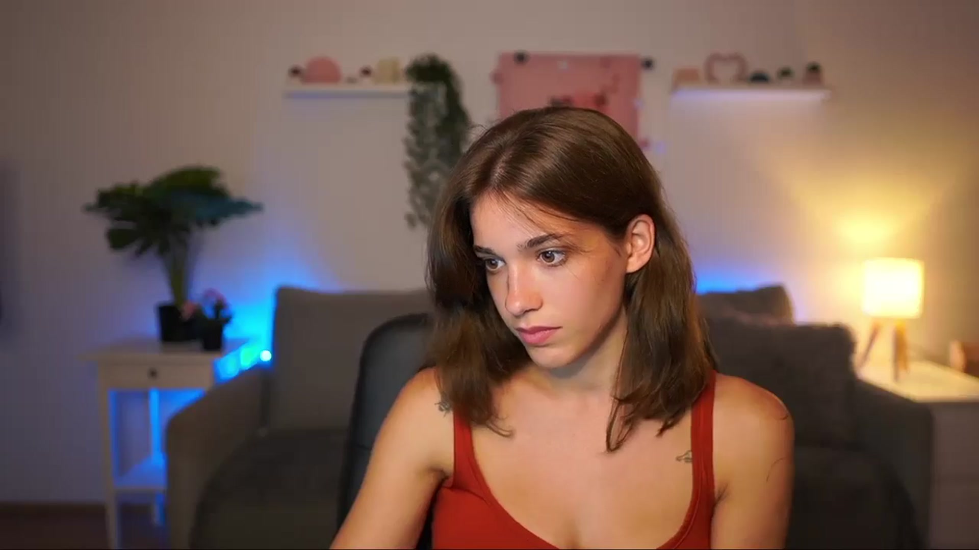 Gallery image thumbnail from Kissiecat's myfreecams stream on, 07/31/2025, 21:49 image 19 of 20