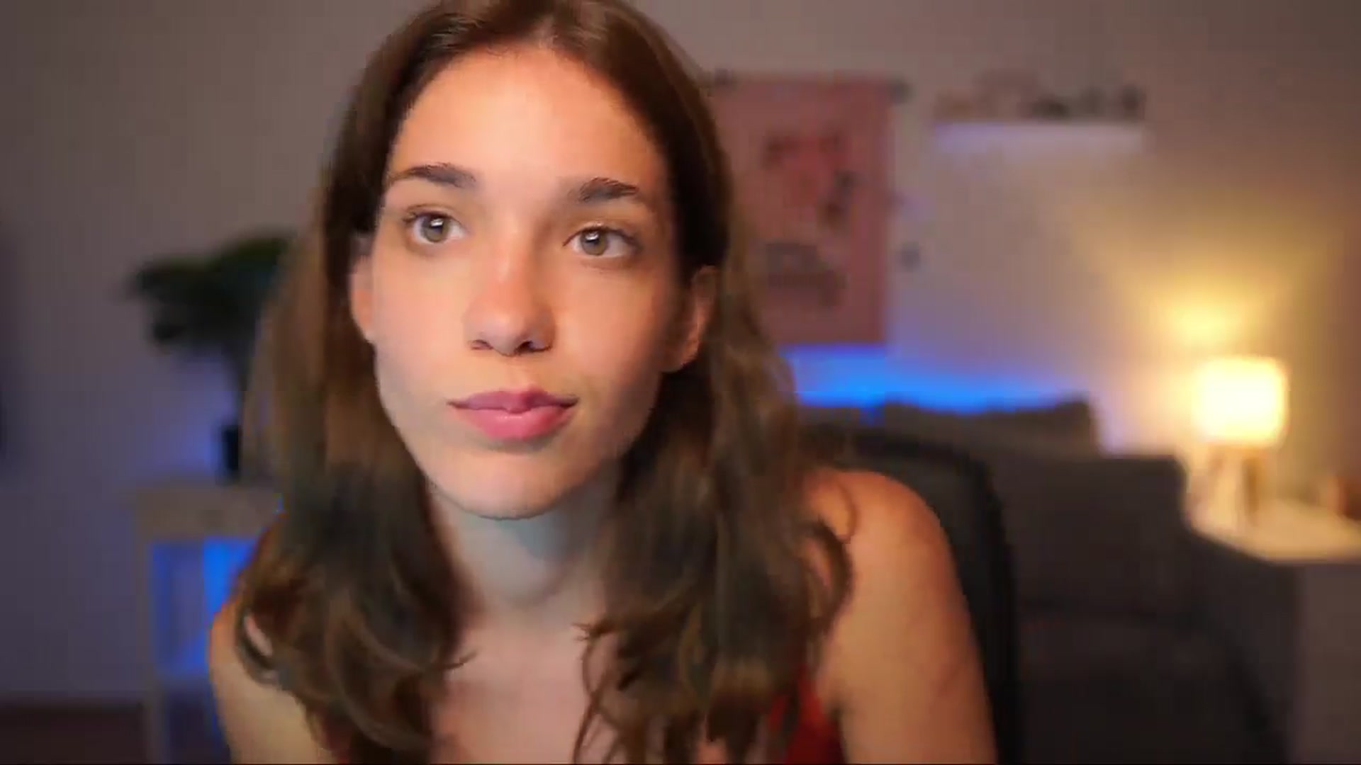Gallery image thumbnail from Kissiecat's myfreecams stream on, 07/31/2025, 21:49 image 12 of 20