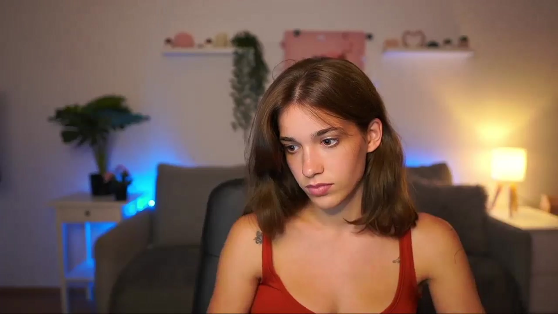 Gallery image thumbnail from Kissiecat's myfreecams stream on, 07/31/2025, 21:49 image 16 of 20
