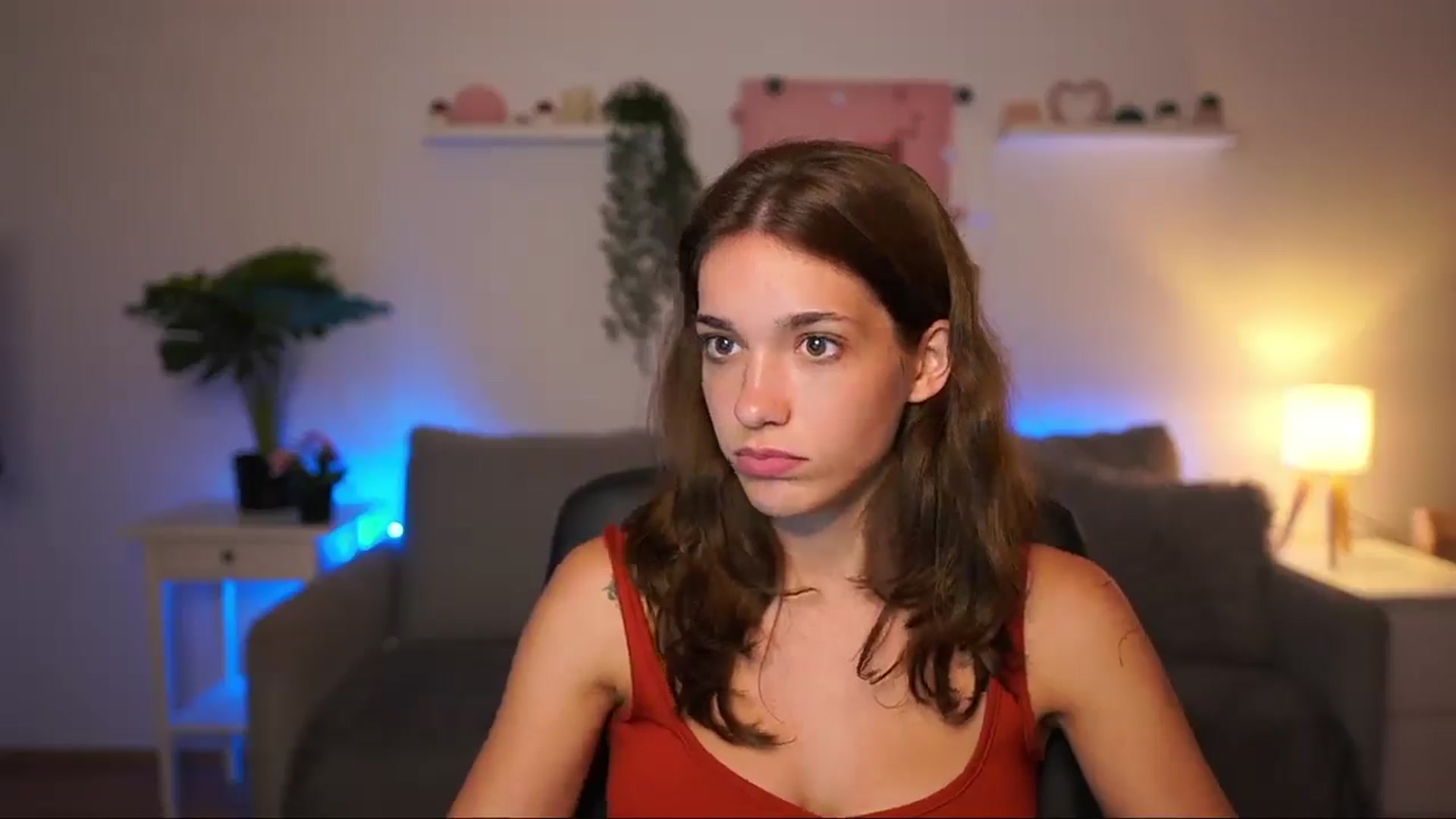 Gallery image thumbnail from Kissiecat's myfreecams stream on, 07/31/2025, 21:49 image 8 of 20