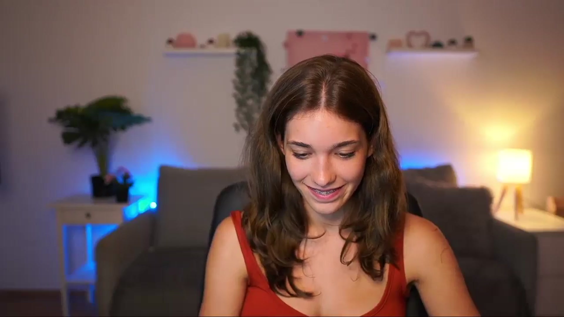 Gallery image thumbnail from Kissiecat's myfreecams stream on, 07/31/2025, 21:49 image 11 of 20