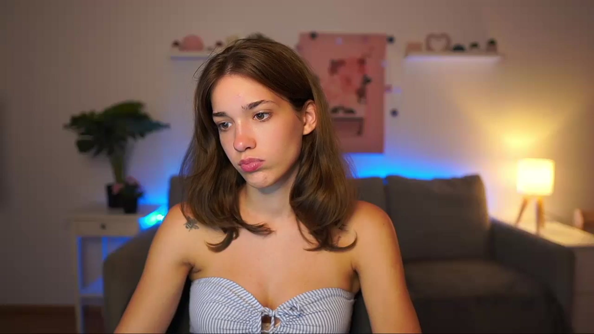Gallery image thumbnail from Kissiecat's myfreecams stream on, 08/05/2025, 21:07 image 9 of 20