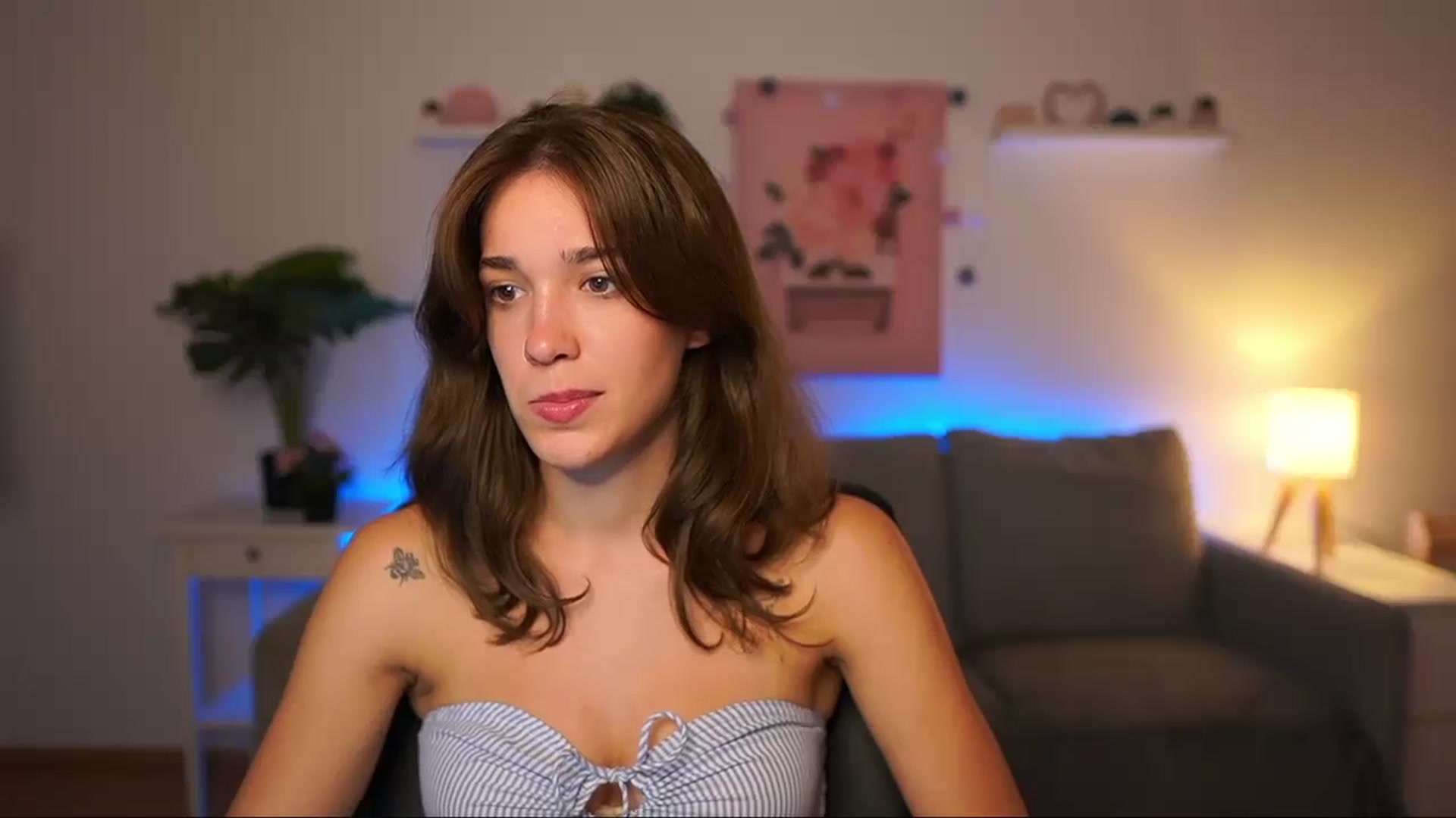 Gallery image thumbnail from Kissiecat's myfreecams stream on, 08/05/2025, 23:01 image 9 of 20
