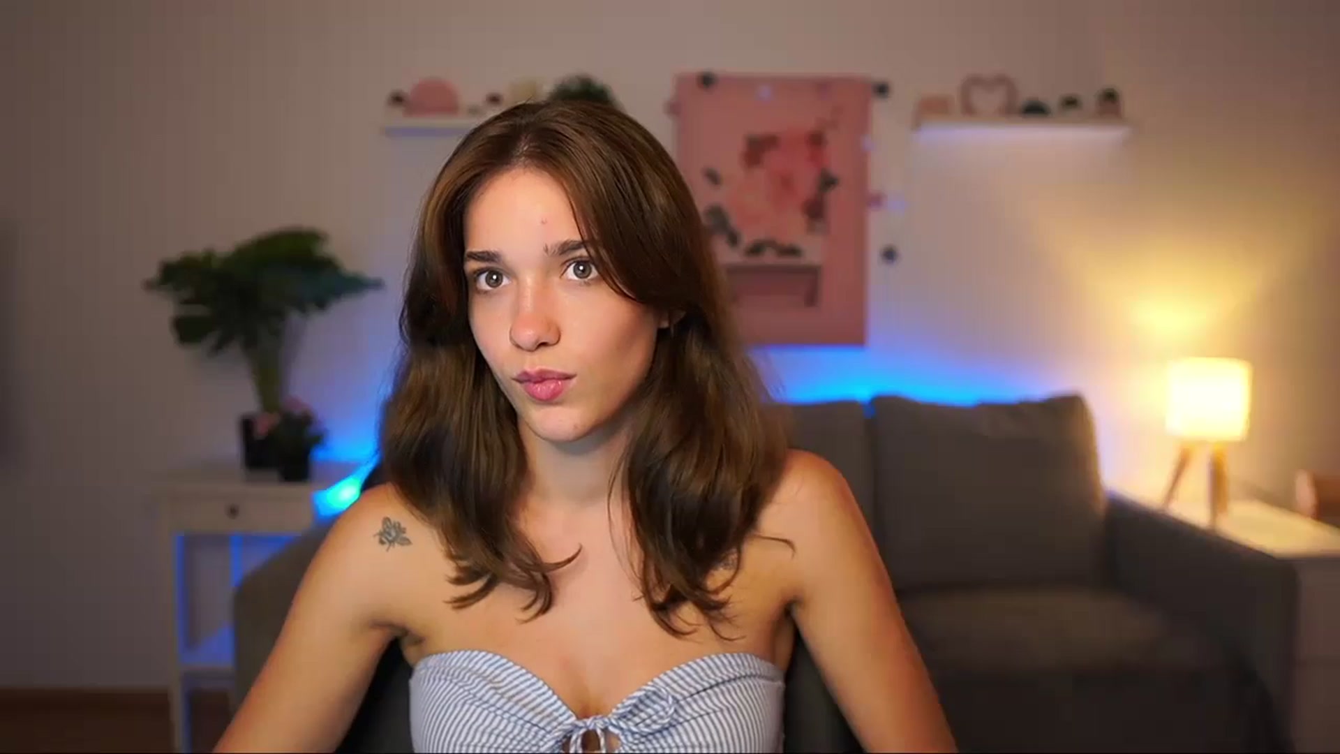 Gallery image thumbnail from Kissiecat's myfreecams stream on, 08/05/2025, 23:01 image 20 of 20