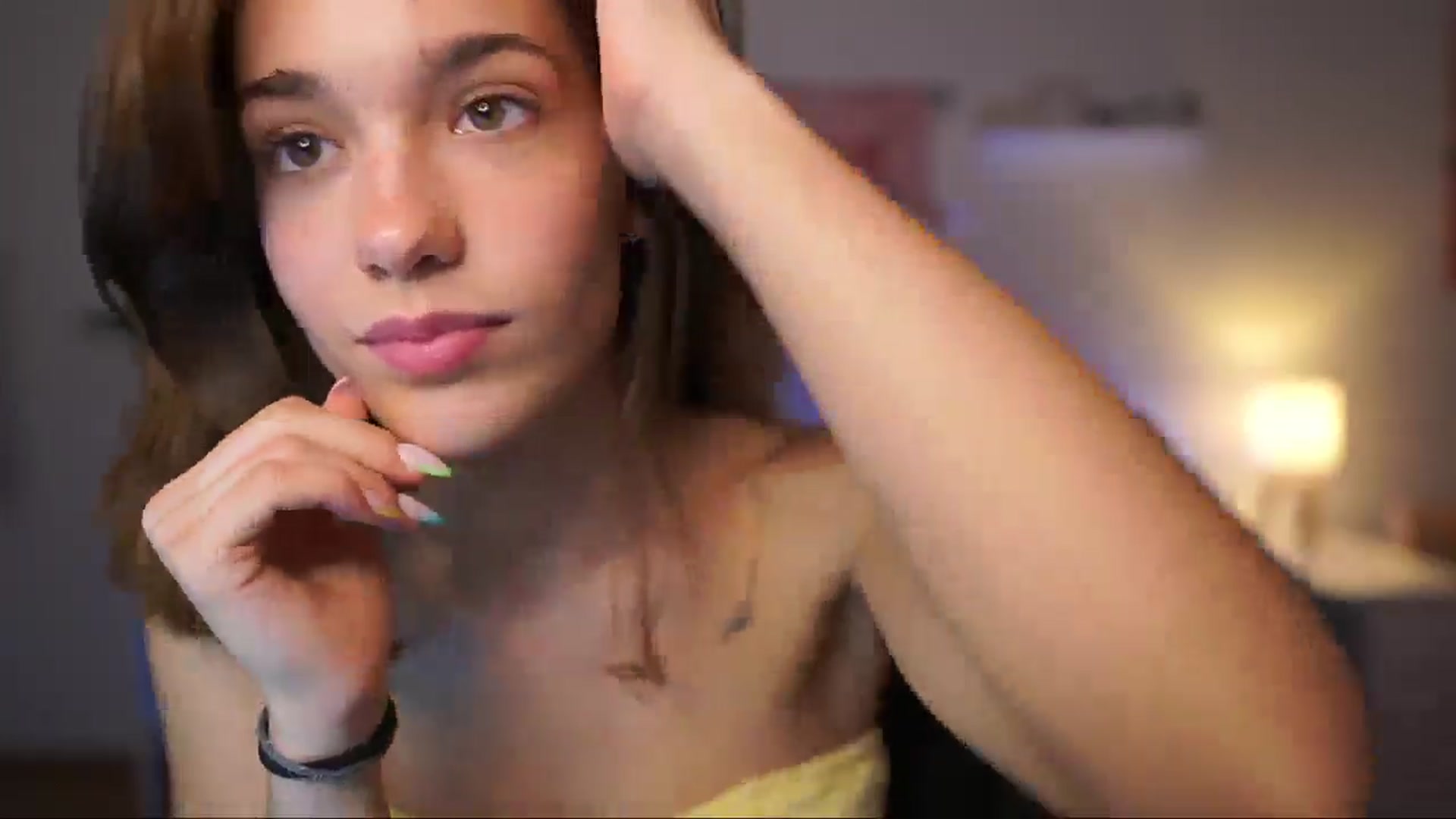 Gallery image thumbnail from Kissiecat's myfreecams stream on, 08/06/2025, 18:31 image 5 of 20