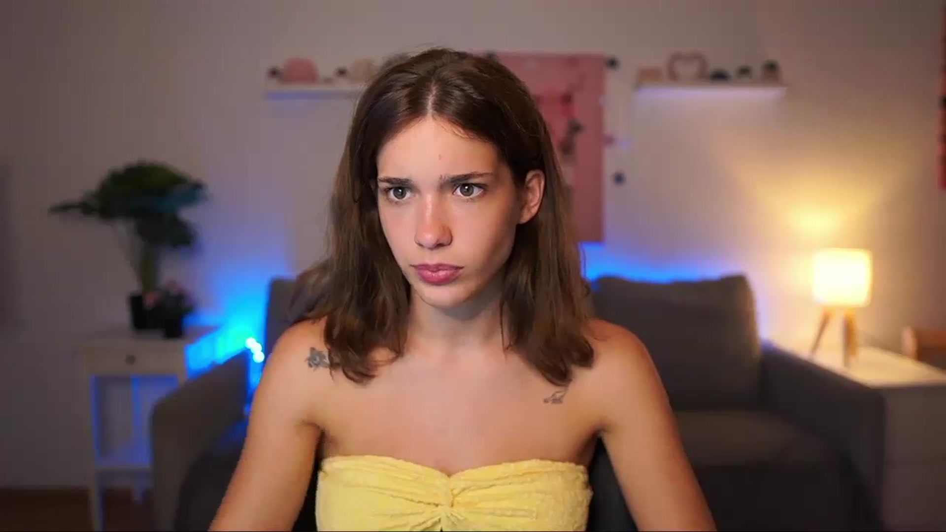Gallery image thumbnail from Kissiecat's myfreecams stream on, 08/06/2025, 20:26 image 2 of 20