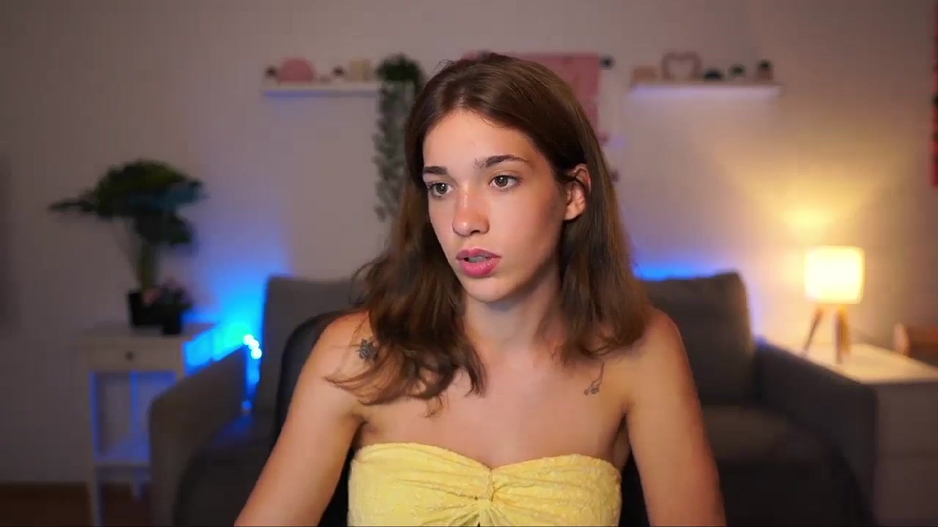 Gallery image thumbnail from Kissiecat's myfreecams stream on, 08/06/2025, 21:04 image 2 of 20