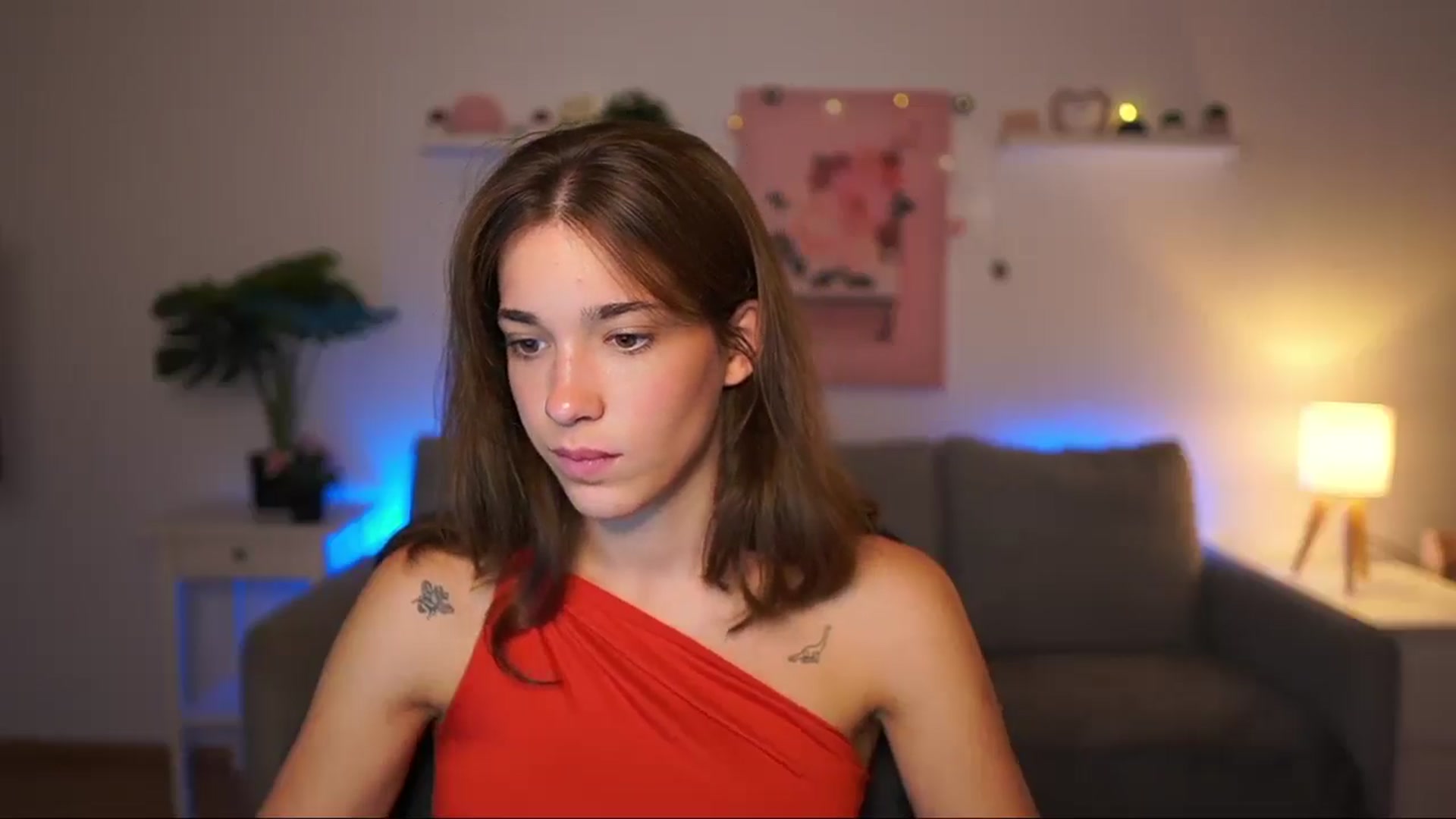 Gallery image thumbnail from Kissiecat's myfreecams stream on, 08/07/2025, 18:23 image 10 of 20