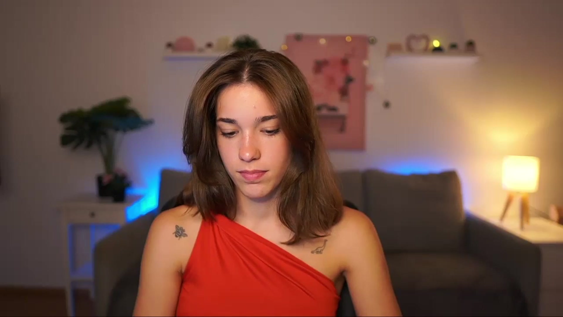 Gallery image thumbnail from Kissiecat's myfreecams stream on, 08/07/2025, 18:23 image 18 of 20
