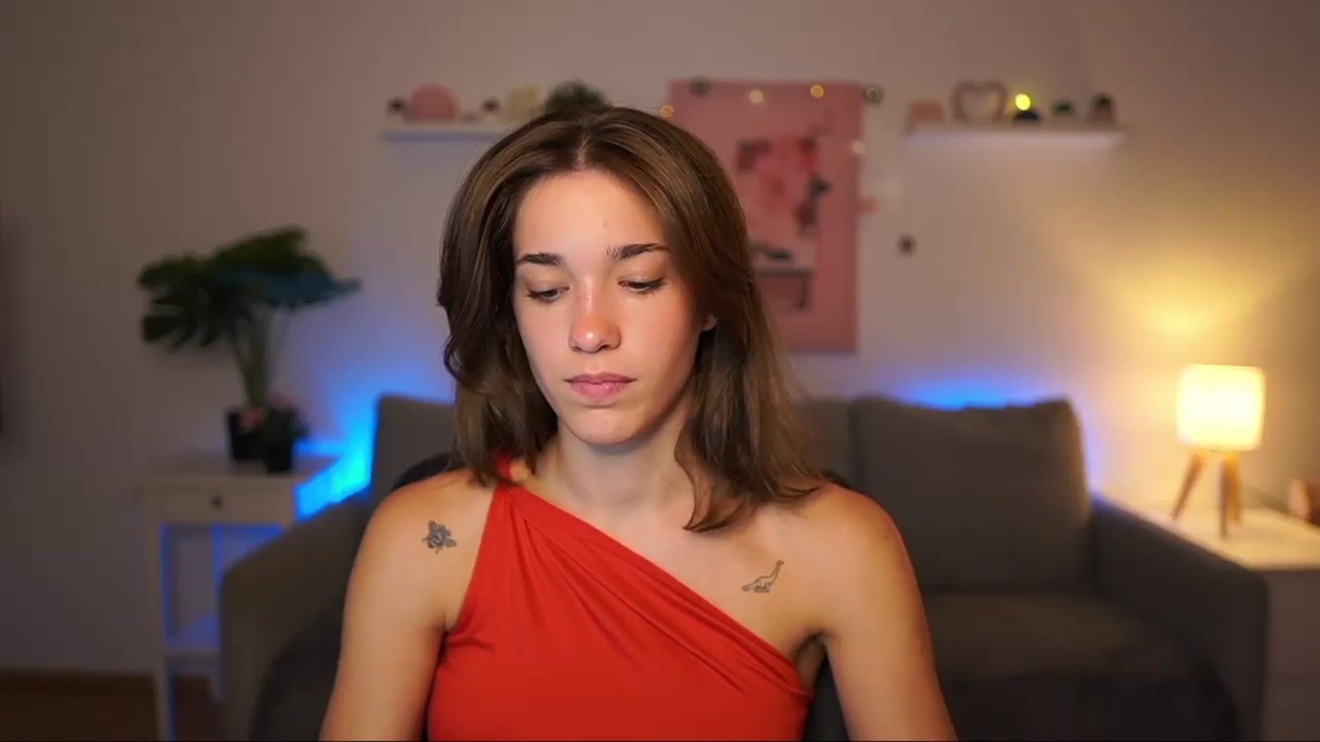 Gallery image thumbnail from Kissiecat's myfreecams stream on, 08/07/2025, 18:23 image 16 of 20