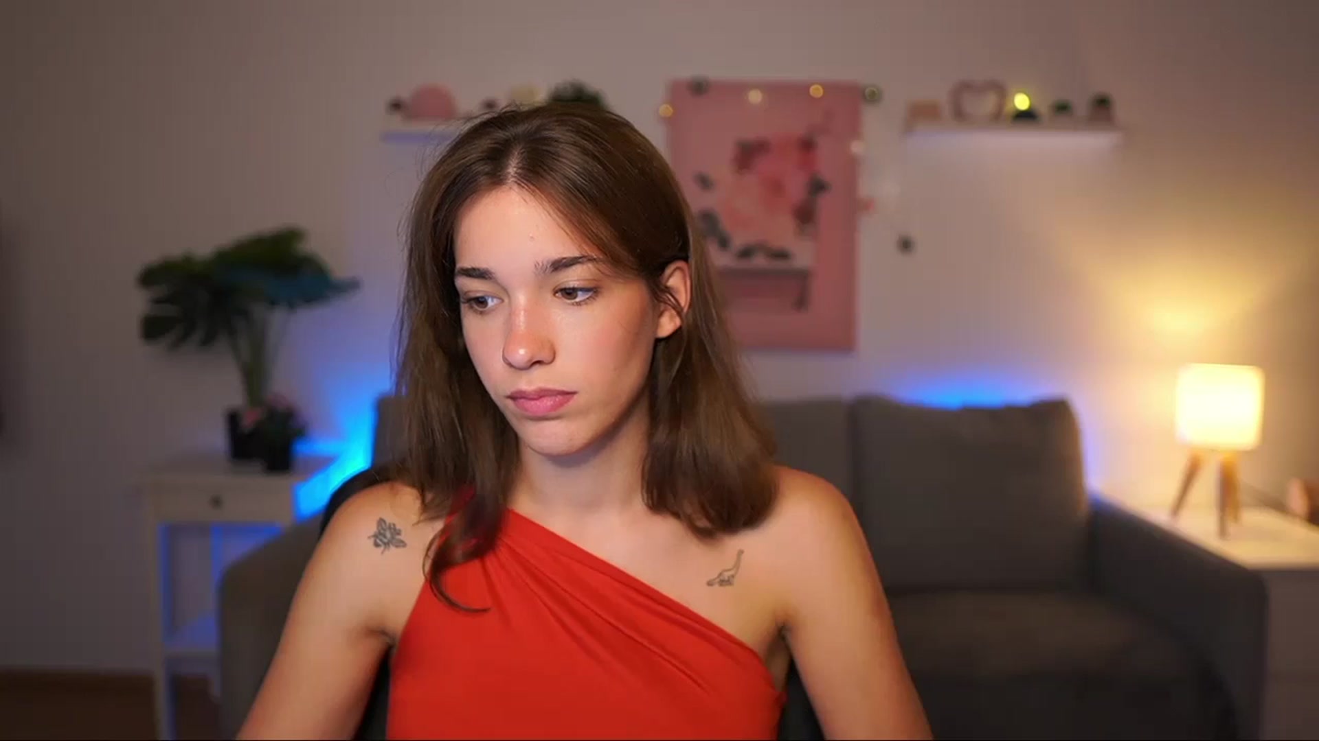 Gallery image thumbnail from Kissiecat's myfreecams stream on, 08/07/2025, 18:23 image 3 of 20