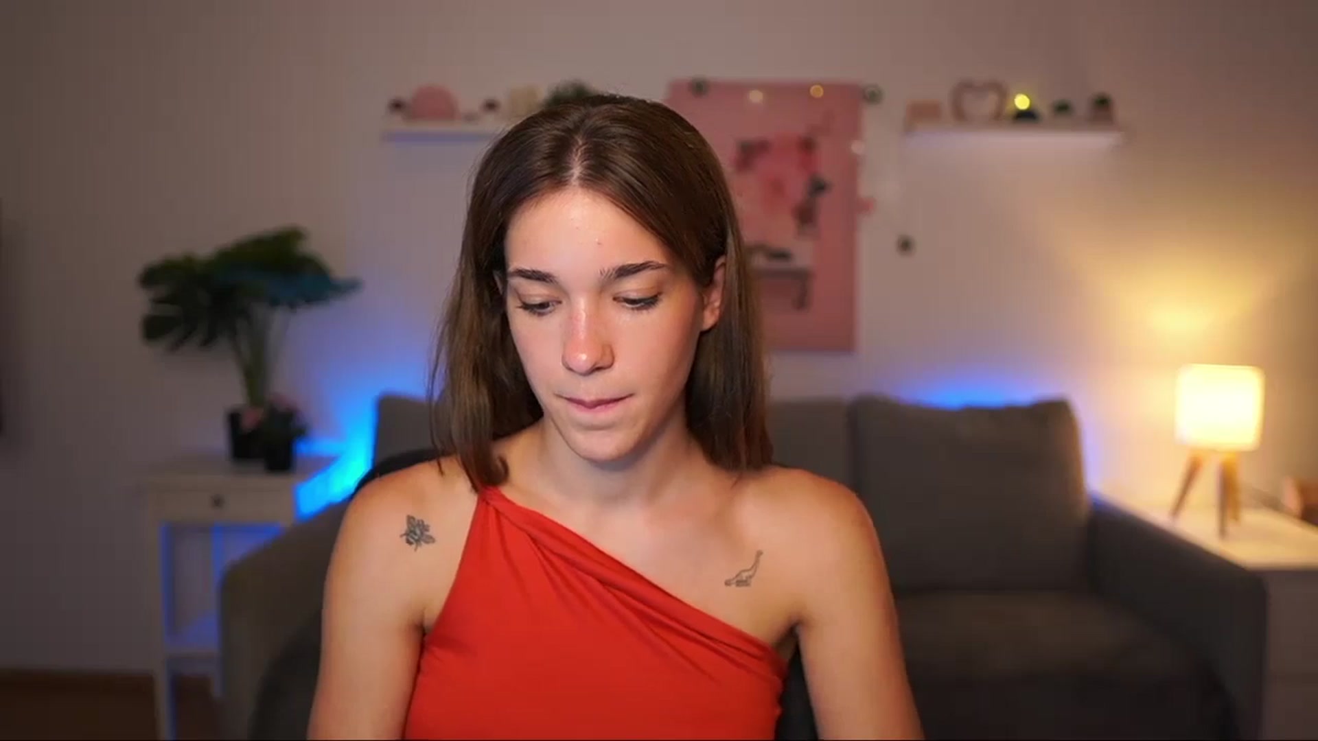 Gallery image thumbnail from Kissiecat's myfreecams stream on, 08/07/2025, 20:37 image 20 of 20