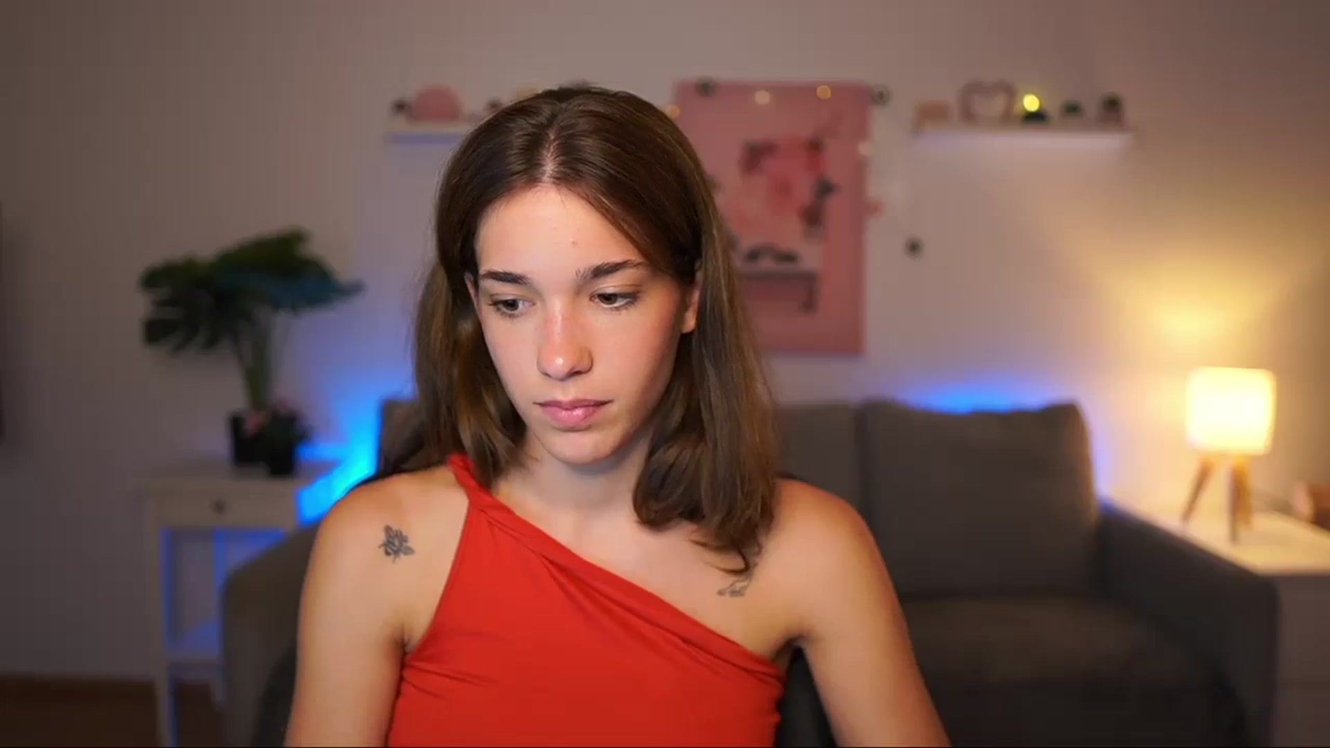 Gallery image thumbnail from Kissiecat's myfreecams stream on, 08/07/2025, 20:37 image 7 of 20