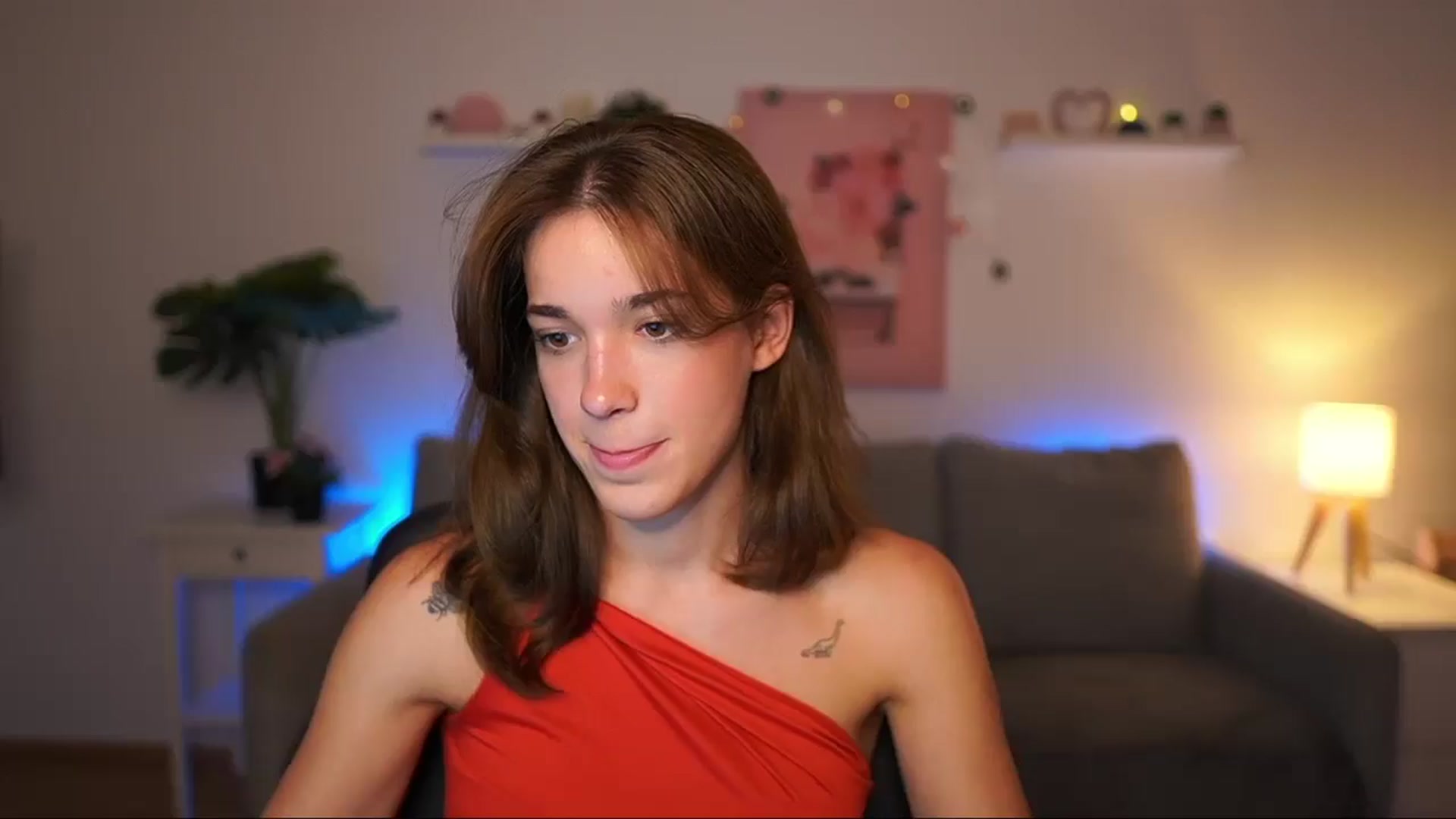 Gallery image thumbnail from Kissiecat's myfreecams stream on, 08/07/2025, 21:22 image 8 of 20
