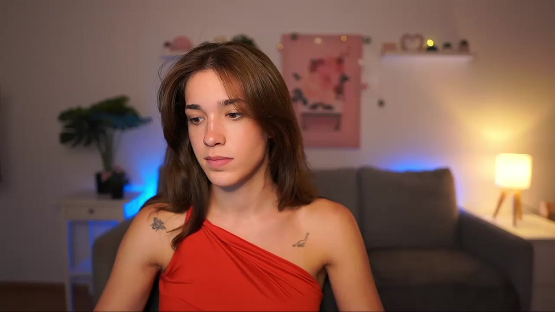 Gallery image thumbnail from Kissiecat's myfreecams stream on, 08/07/2025, 21:22 image 10 of 20