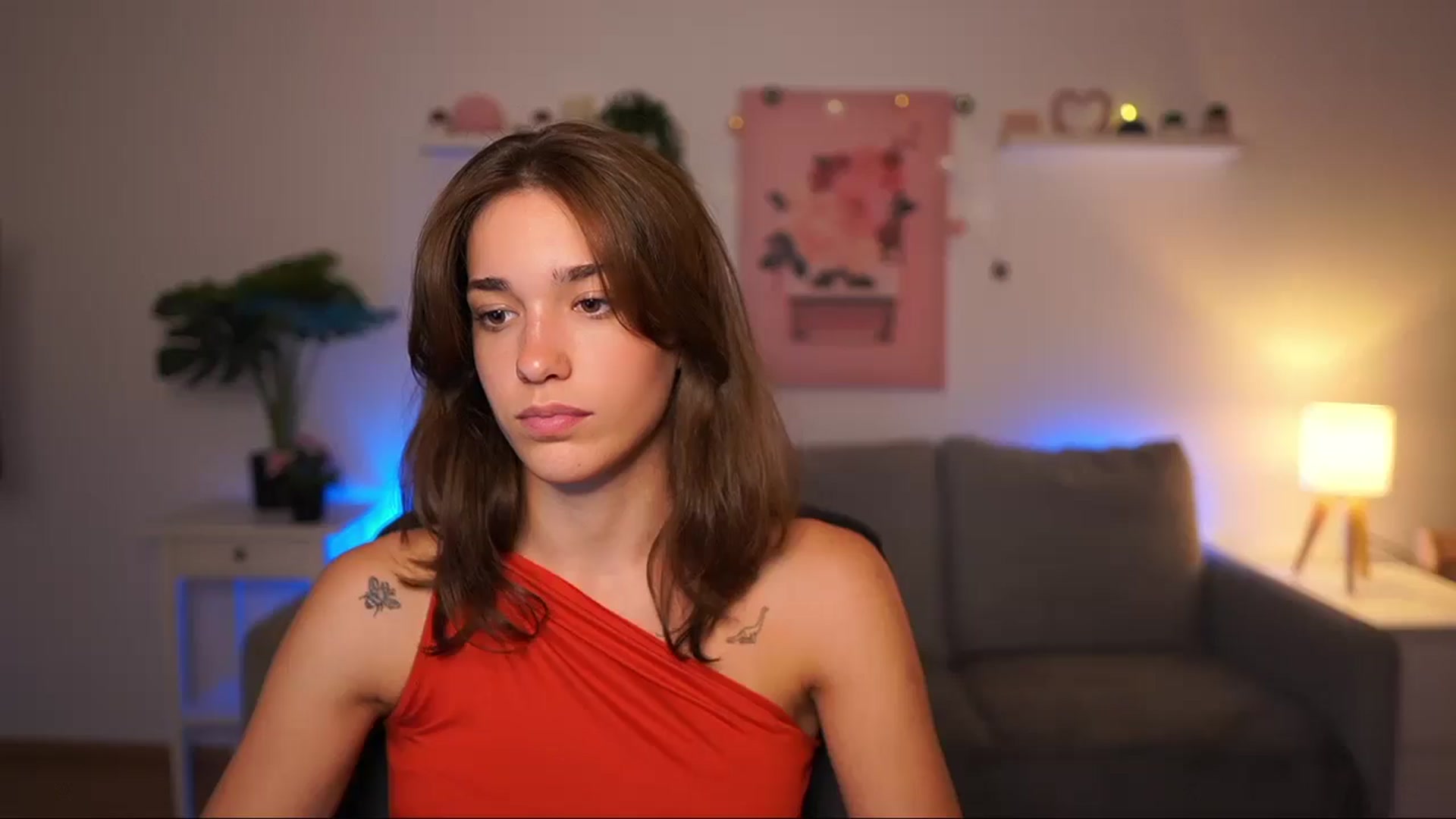 Gallery image thumbnail from Kissiecat's myfreecams stream on, 08/07/2025, 22:24 image 10 of 20